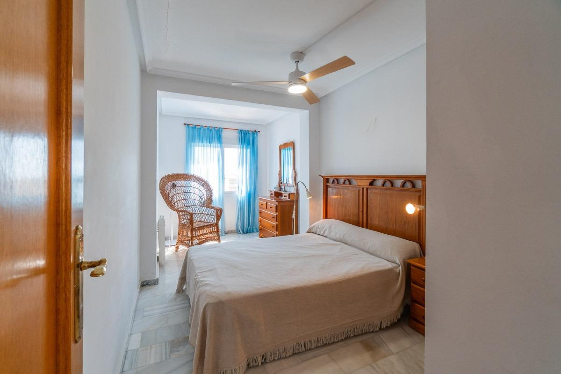 Återförsäljning - Villa -
Torrevieja - Costa blanca sur