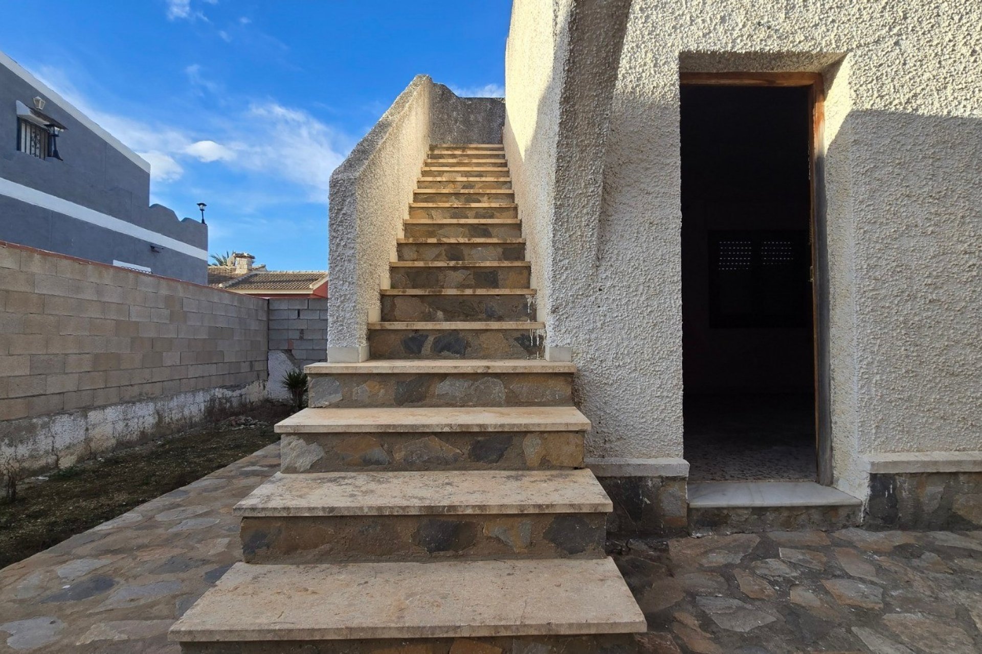 Återförsäljning - Villa -
Torrevieja - El Chaparal