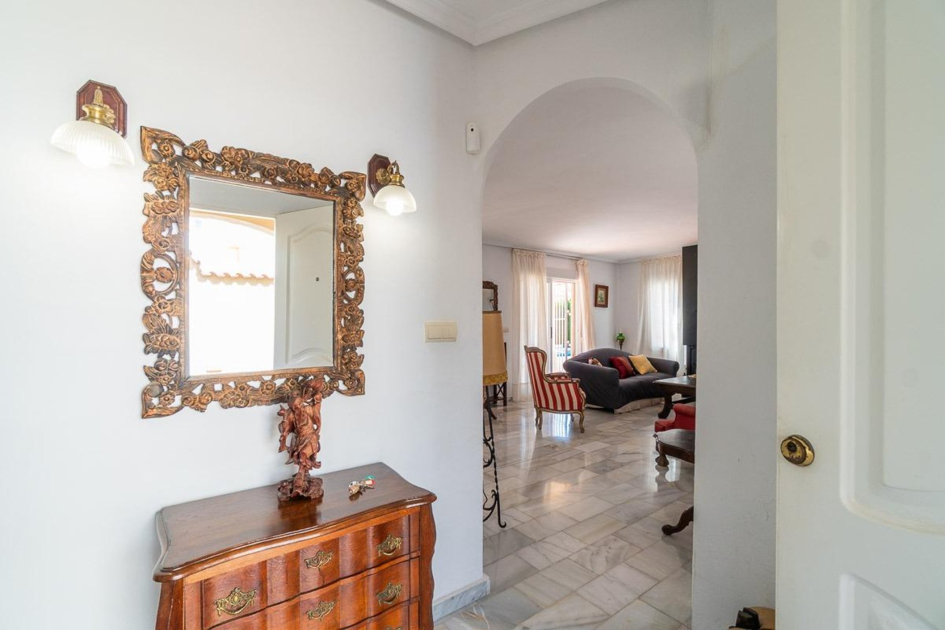 Återförsäljning - Villa -
Torrevieja - La Mata