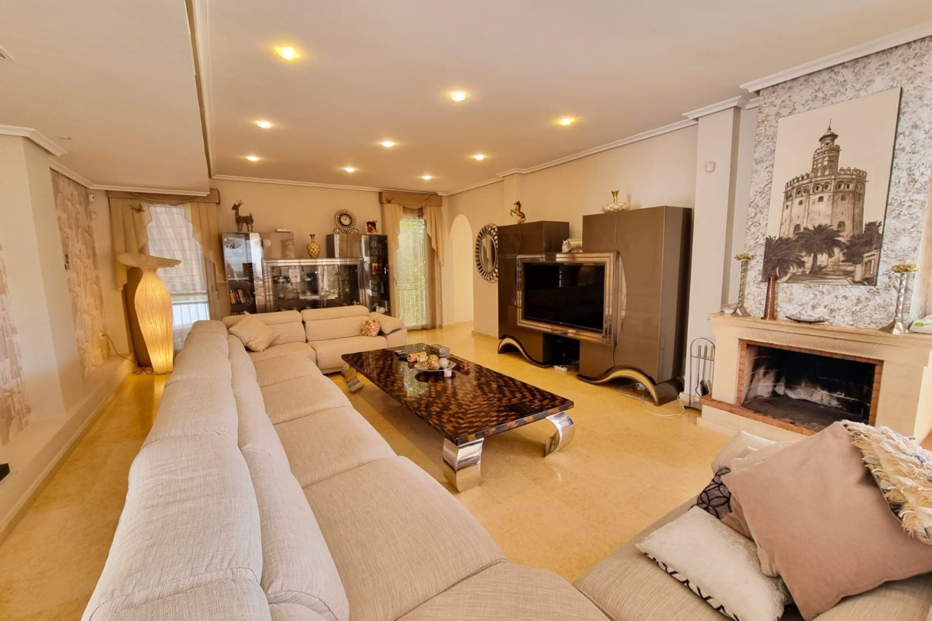 Återförsäljning - Villa -
Torrevieja - La Mata