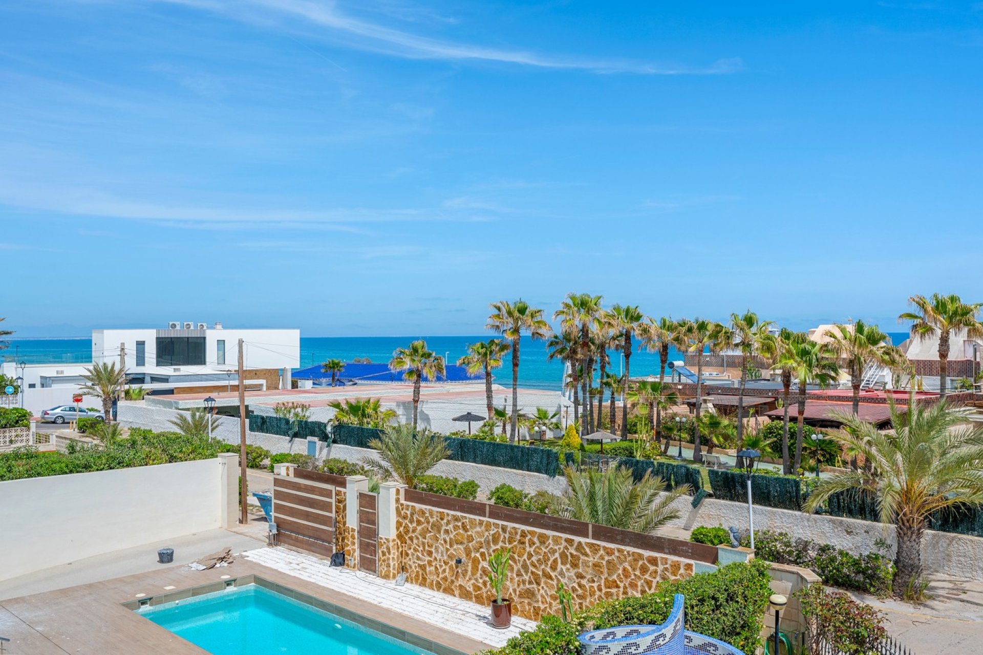 Återförsäljning - Villa -
Torrevieja - La Mata