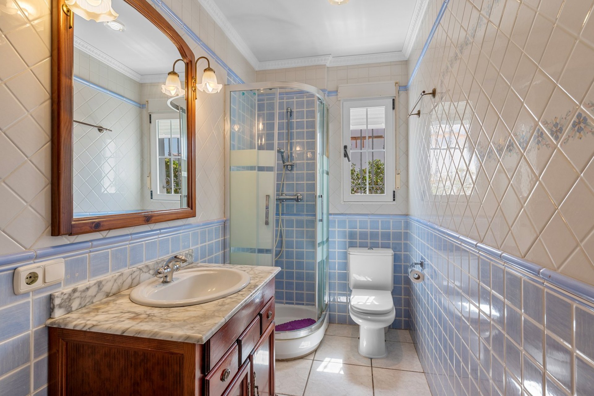 Återförsäljning - Villa -
Torrevieja - La Mata