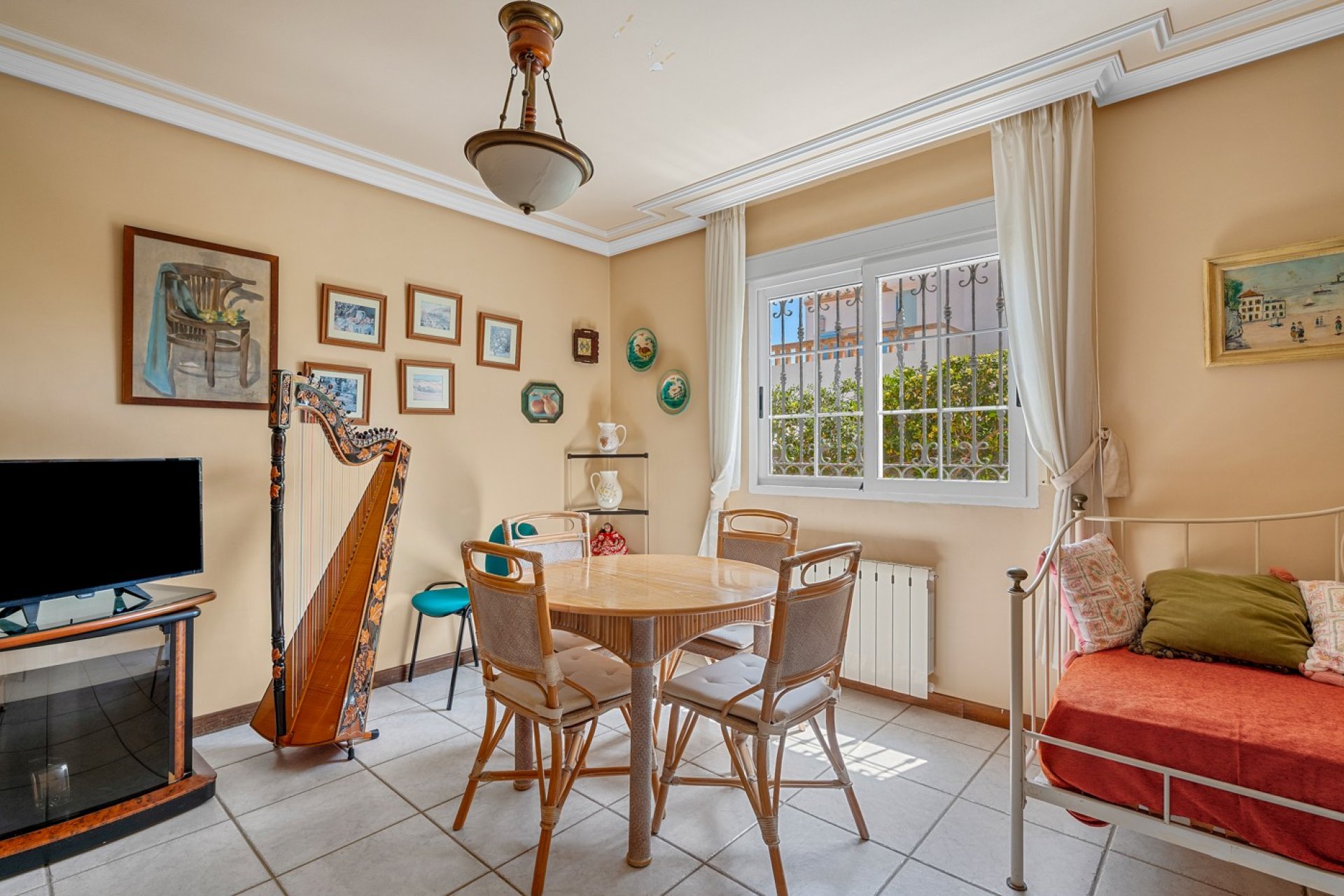 Återförsäljning - Villa -
Torrevieja - La Mata
