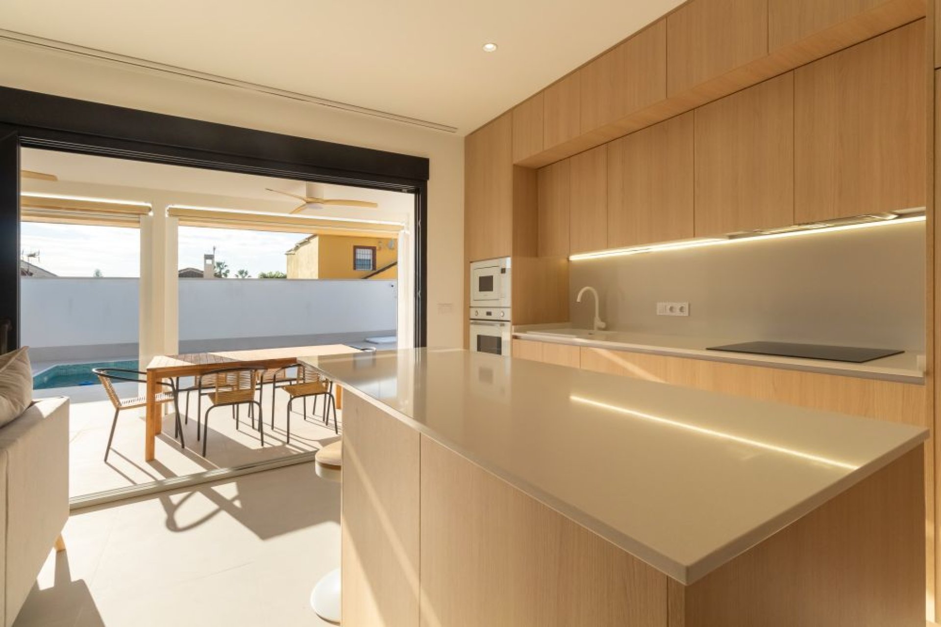 Återförsäljning - Villa -
Torrevieja - La Siesta - El Salado - Torreta