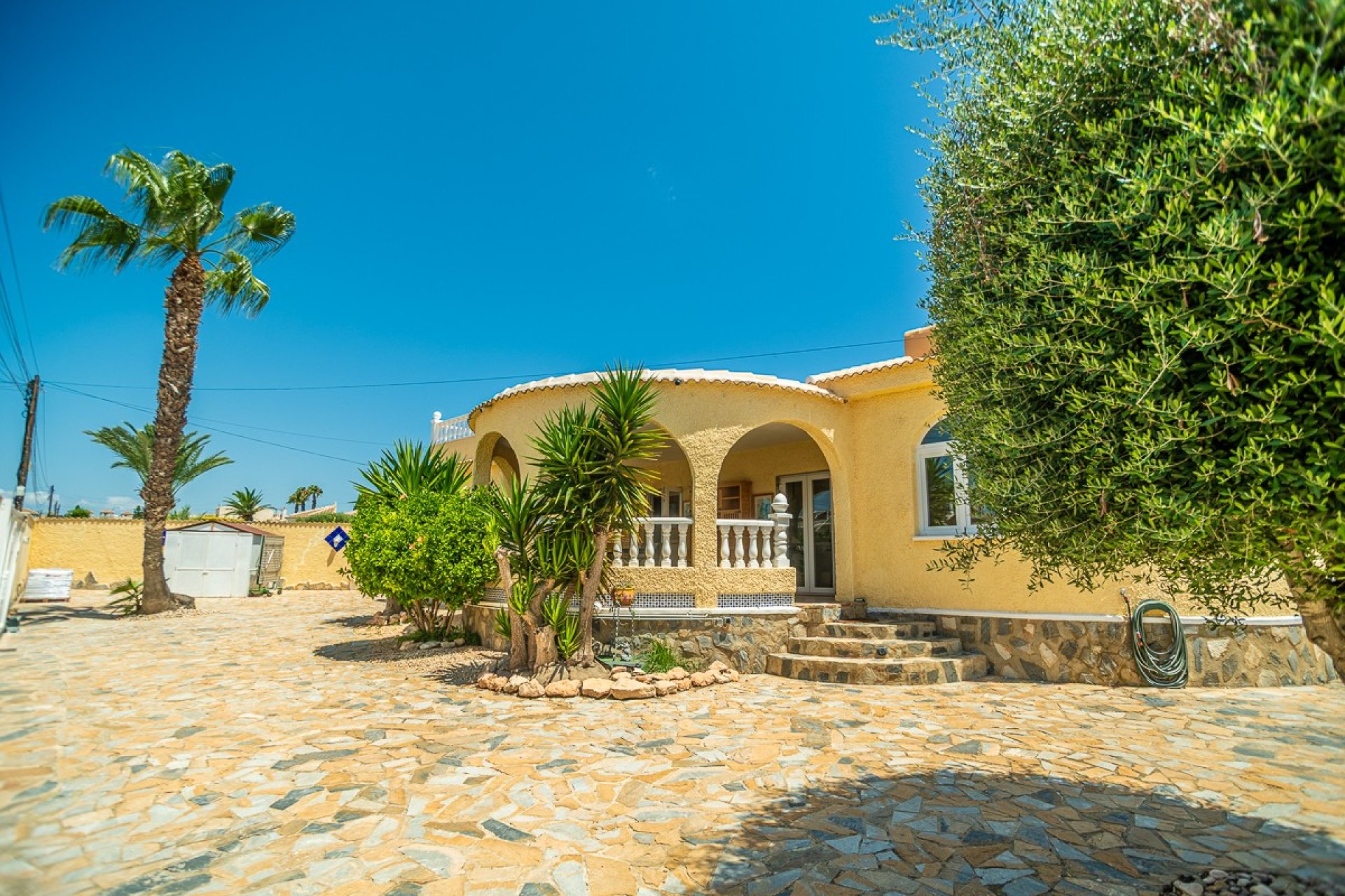 Återförsäljning - Villa -
Torrevieja - La Siesta