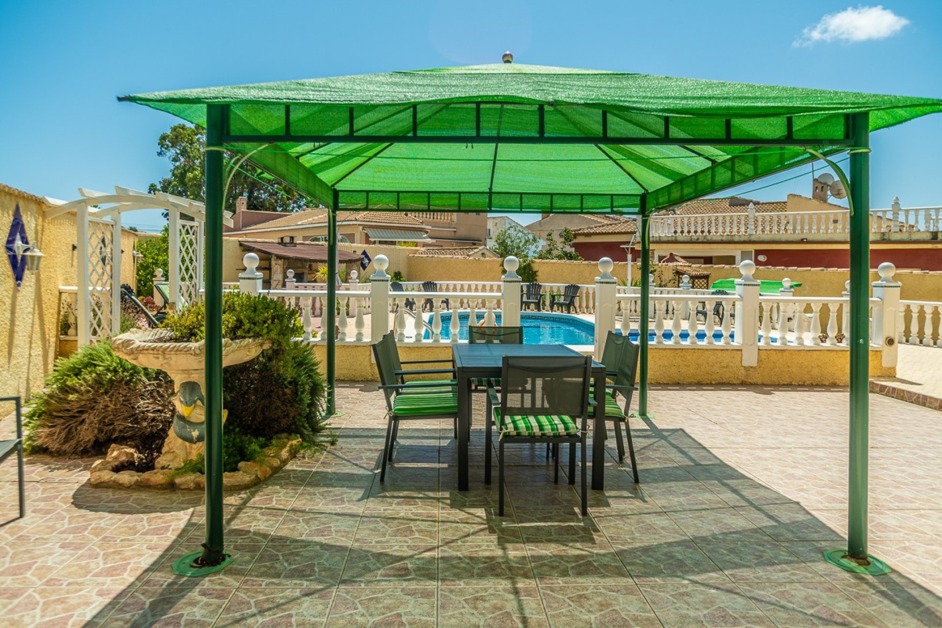 Återförsäljning - Villa -
Torrevieja - La Siesta