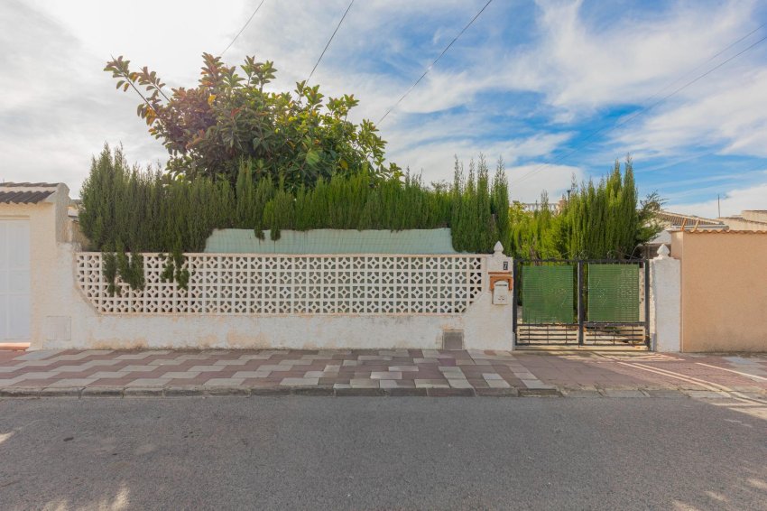 Återförsäljning - Villa -
Torrevieja - La siesta