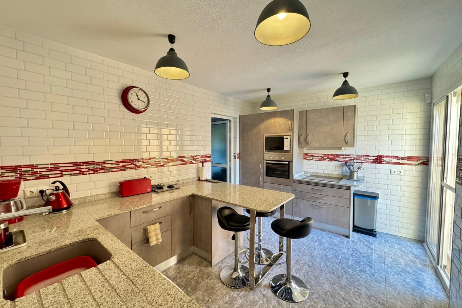 Återförsäljning - Villa -
Torrevieja - Los Altos