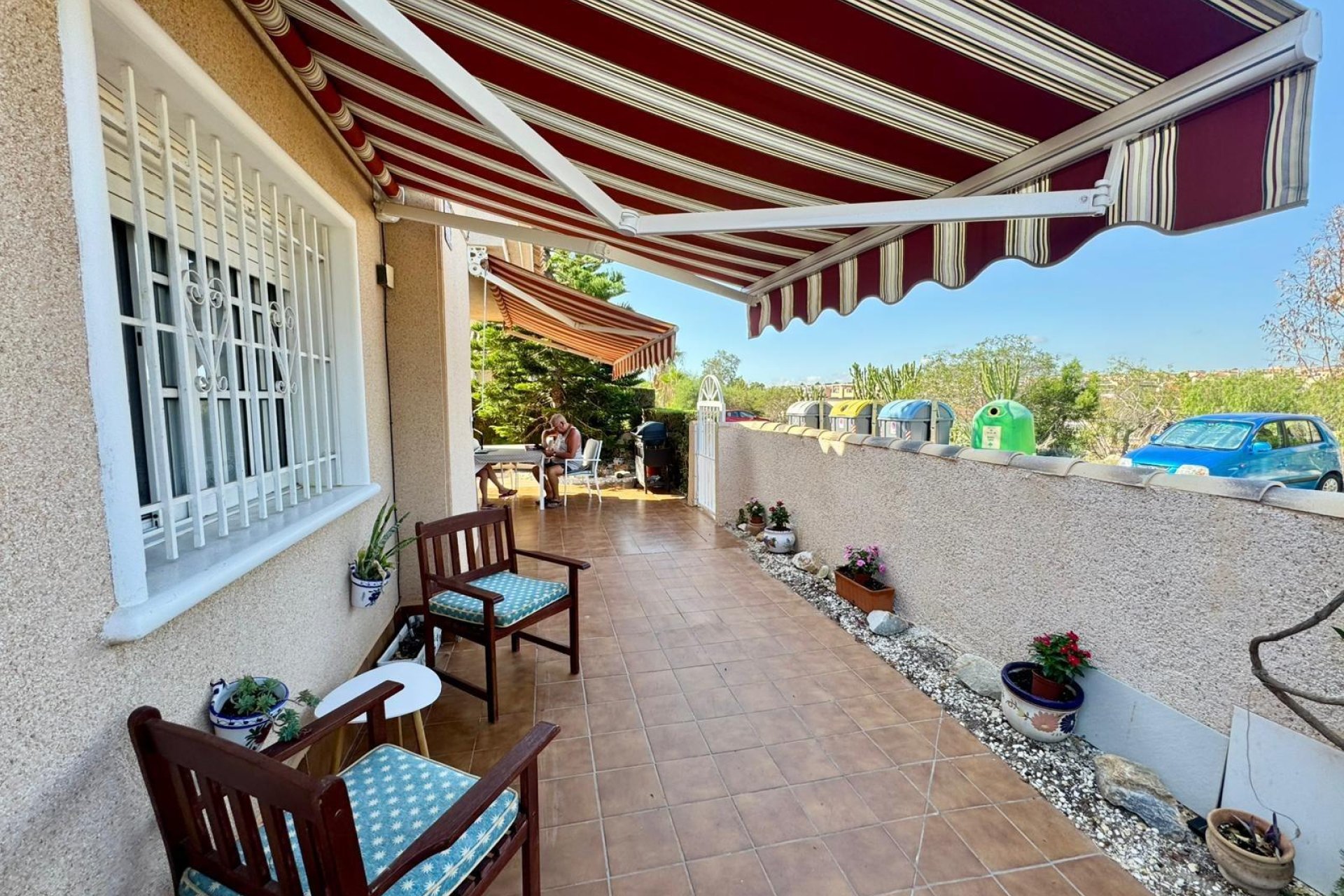 Återförsäljning - Villa -
Torrevieja - Los Altos