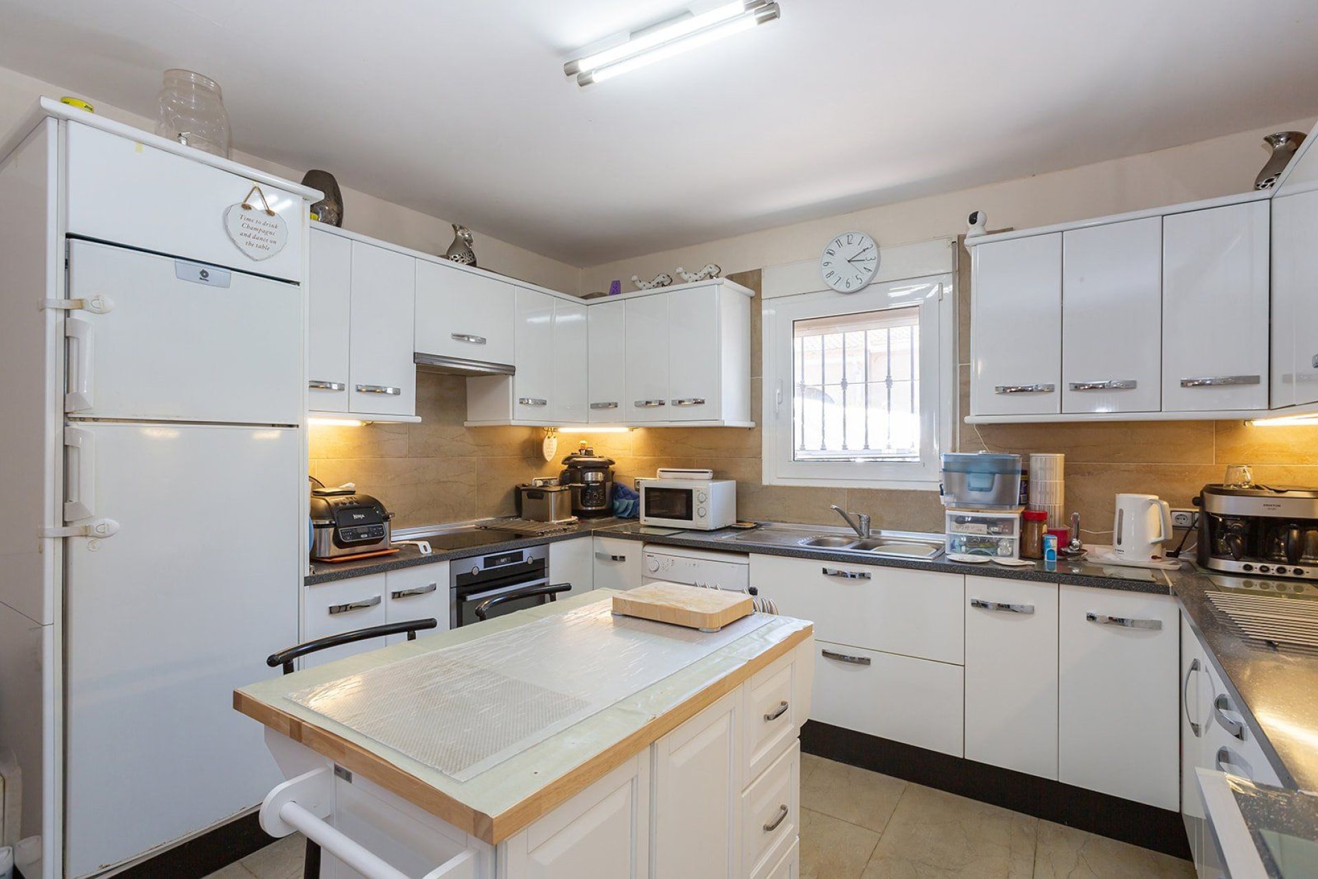 Återförsäljning - Villa -
Torrevieja - Los balcones