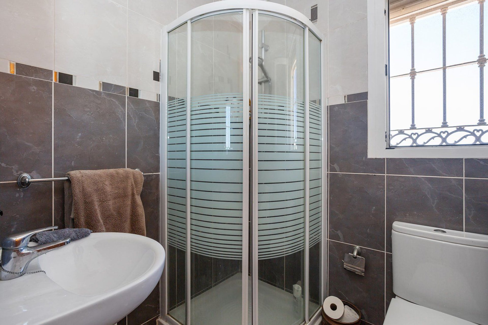 Återförsäljning - Villa -
Torrevieja - Los balcones