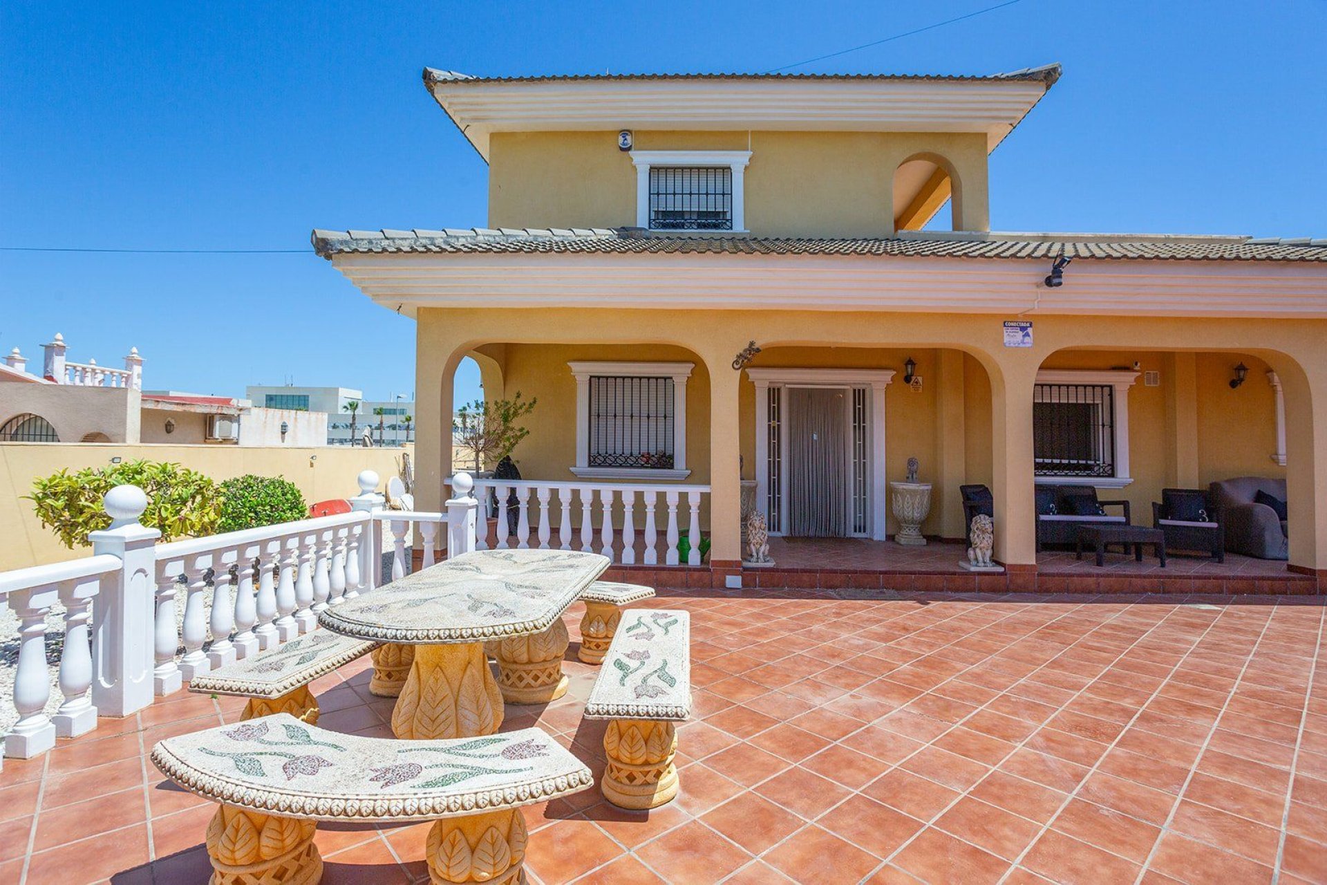 Återförsäljning - Villa -
Torrevieja - Los balcones