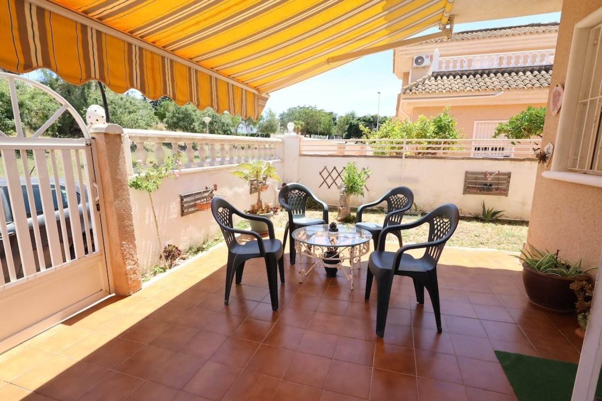Återförsäljning - Villa -
Torrevieja - Los Balcones