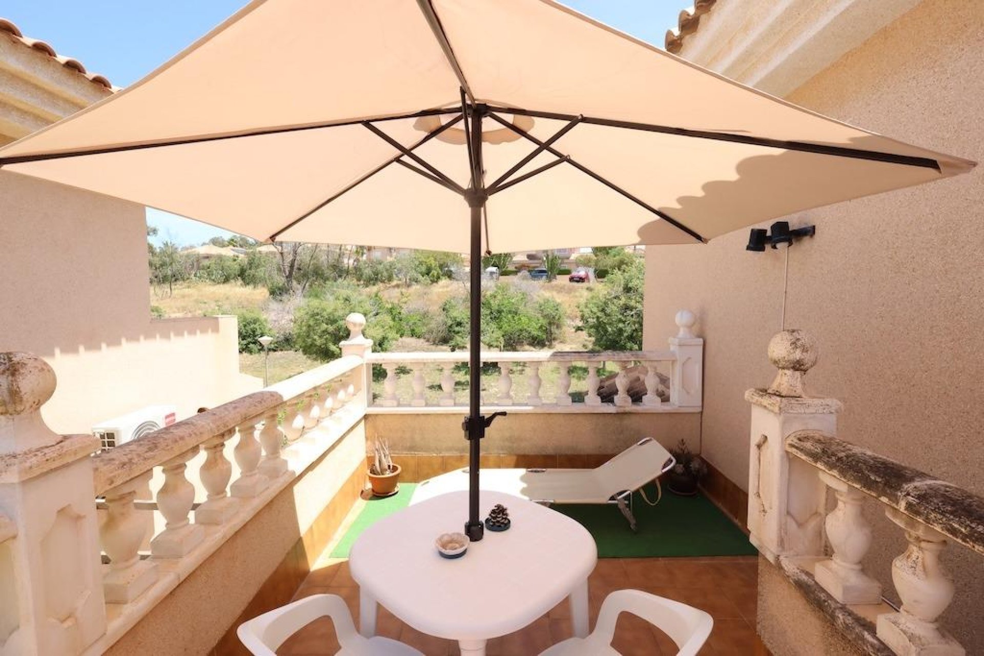 Återförsäljning - Villa -
Torrevieja - Los Balcones