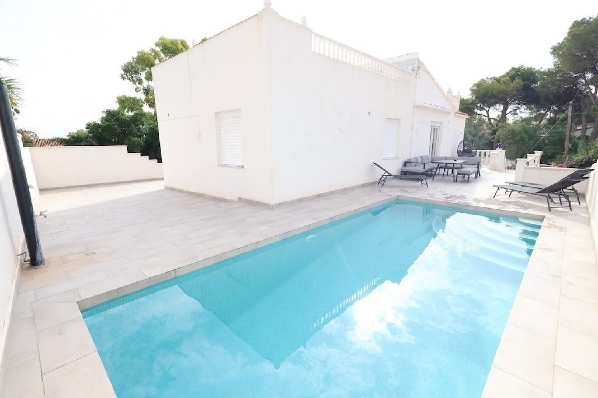 Återförsäljning - Villa -
Torrevieja - Los Balcones