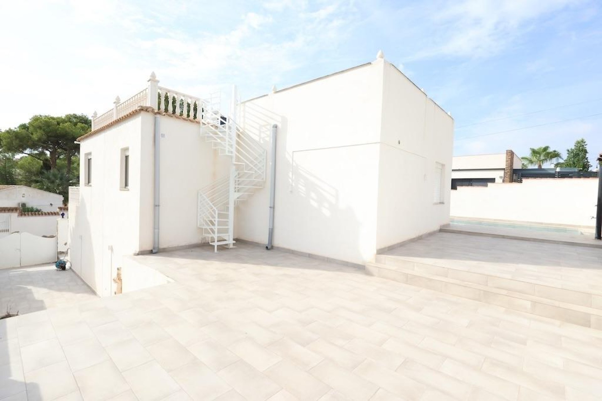 Återförsäljning - Villa -
Torrevieja - Los Balcones