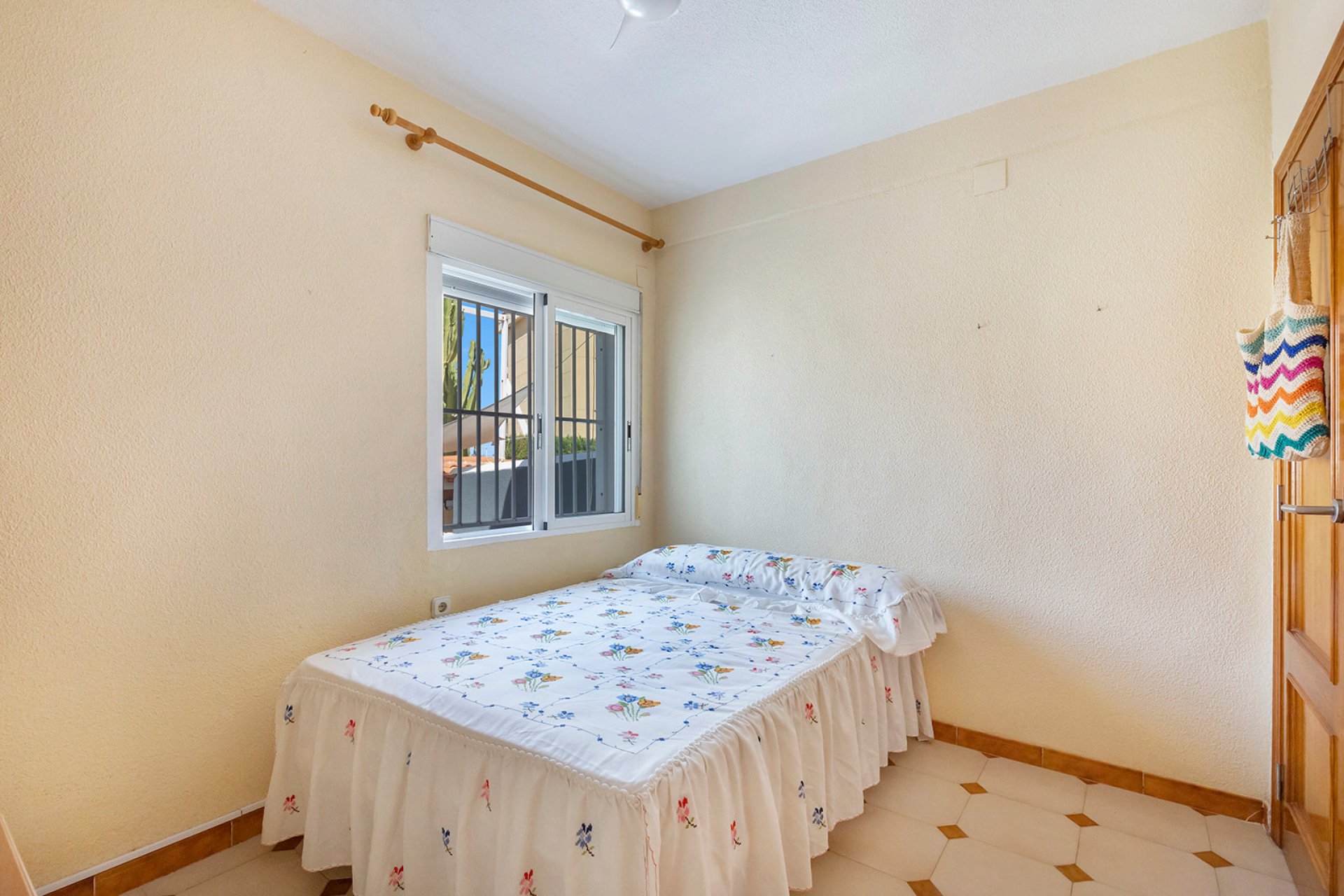 Återförsäljning - Villa -
Torrevieja - Rocio del mar