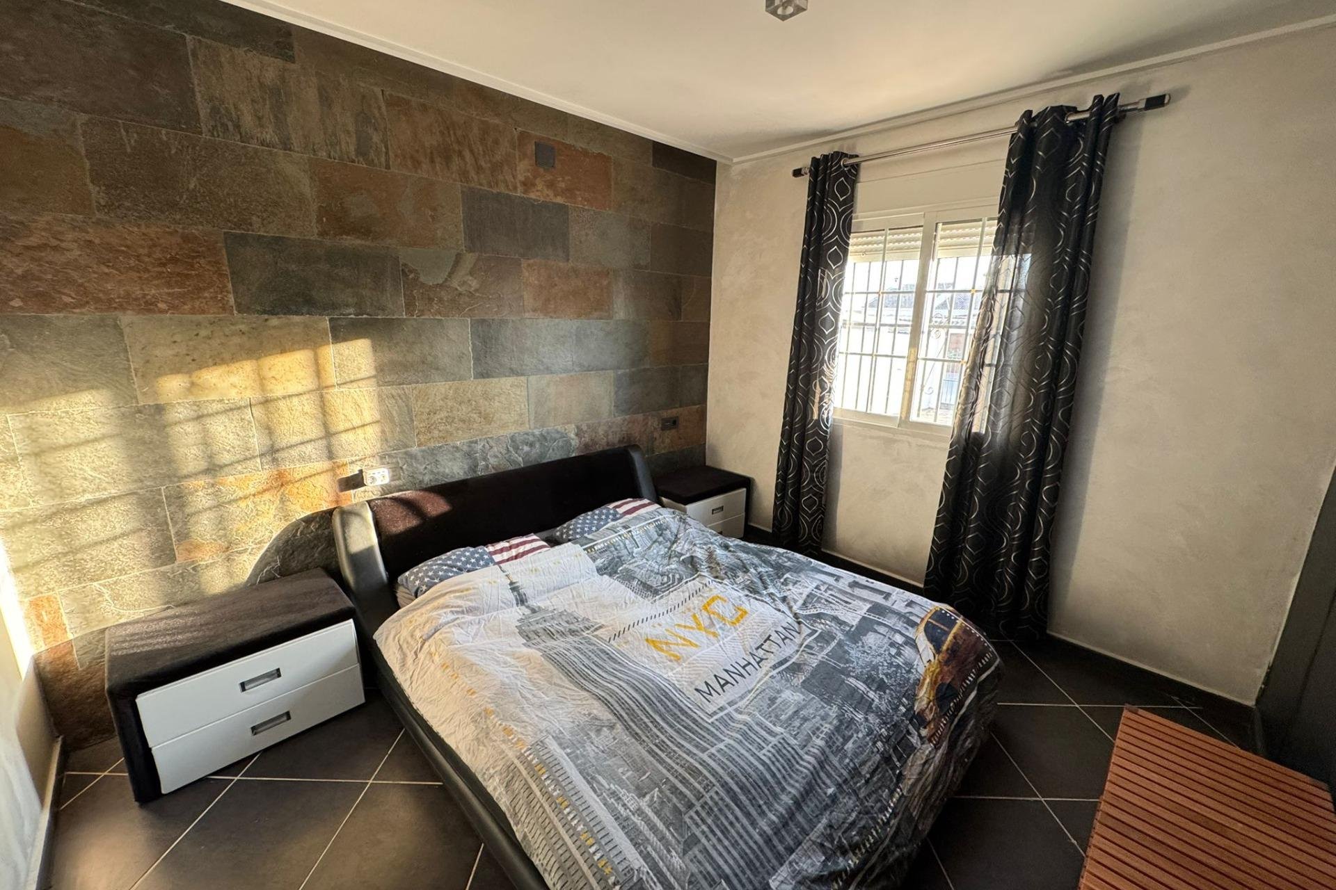 Återförsäljning - Villa -
Torrevieja - San luis