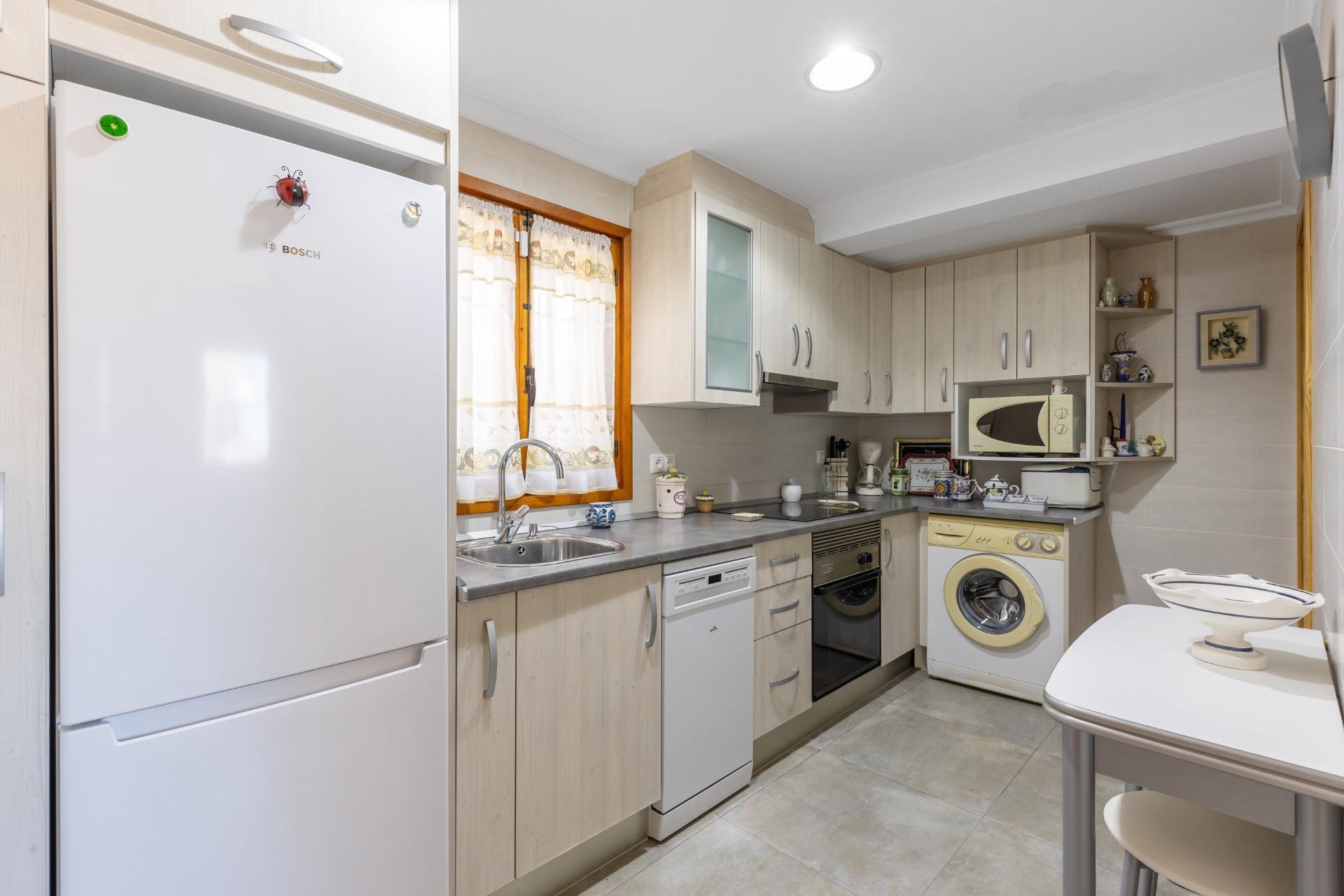 Återförsäljning - Villa -
Torrevieja - Torreblanca