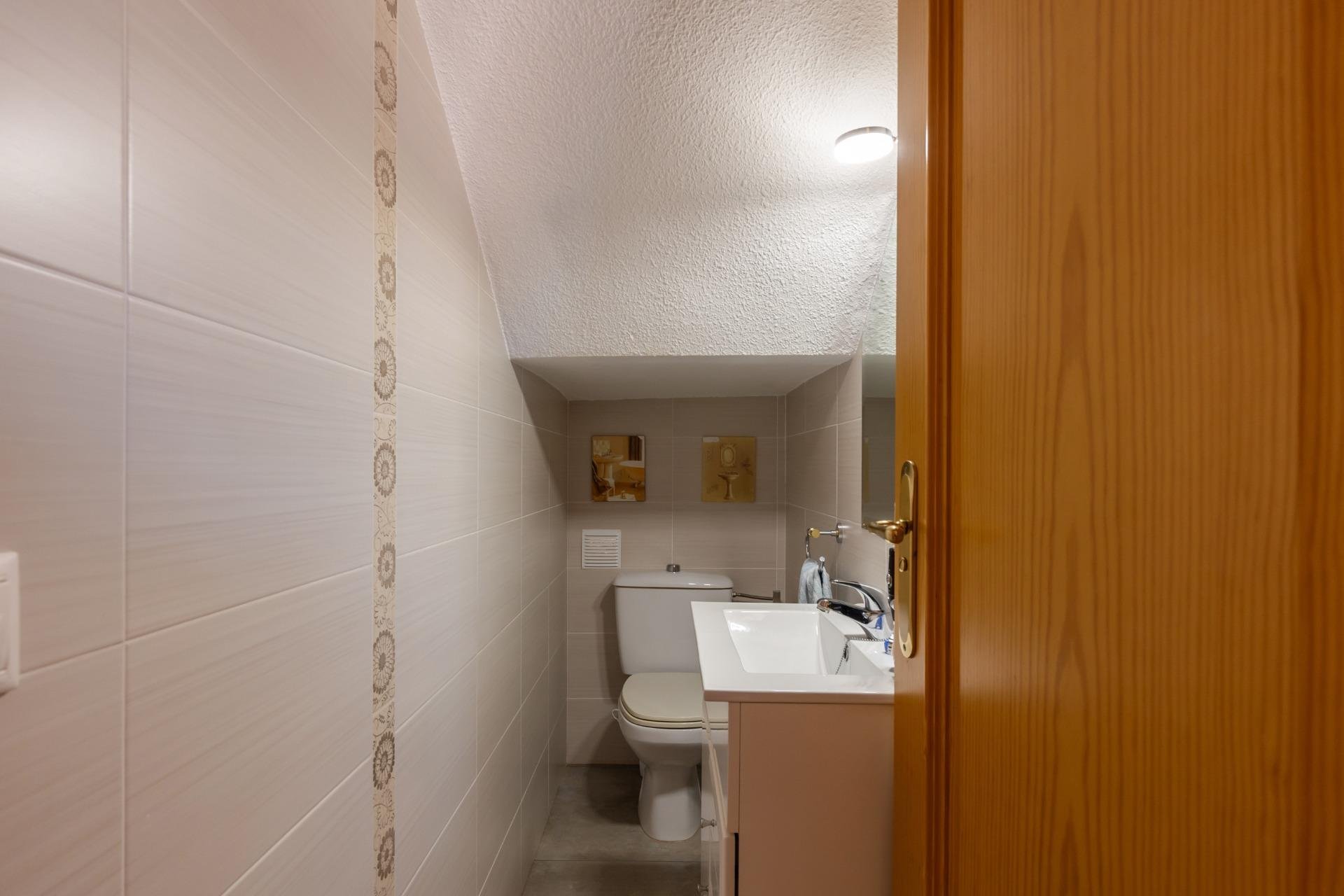 Återförsäljning - Villa -
Torrevieja - Torreblanca