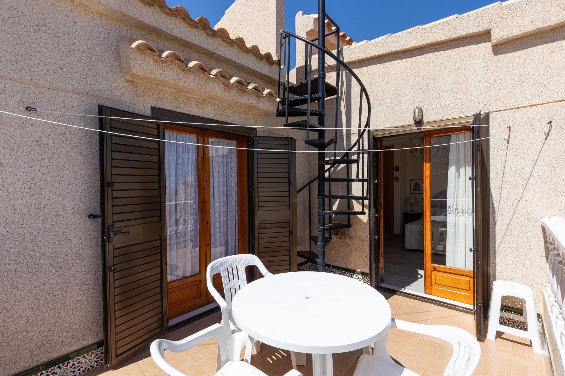 Återförsäljning - Villa -
Torrevieja - Torreblanca