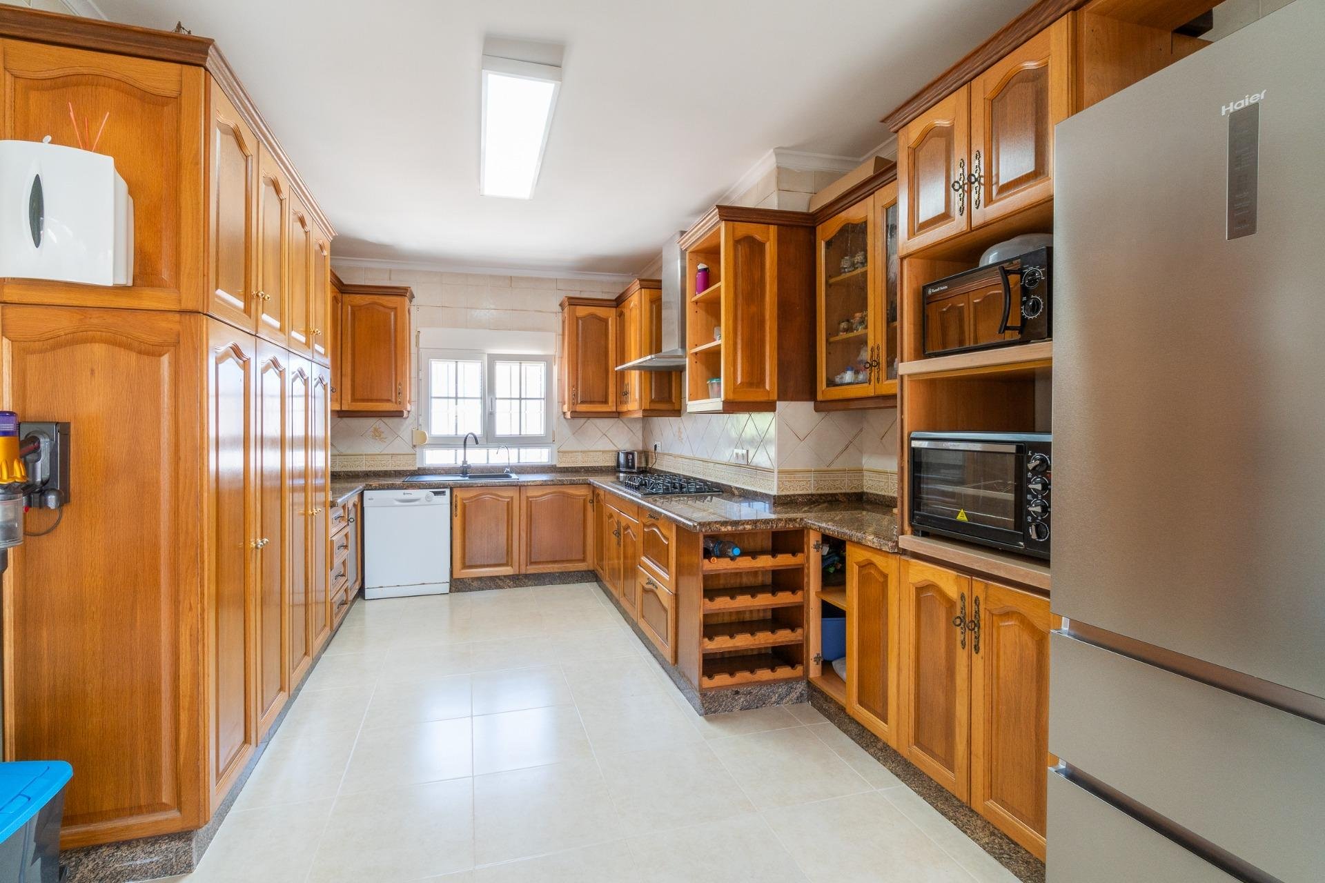 Återförsäljning - Villa -
Torrevieja - Torreta florida
