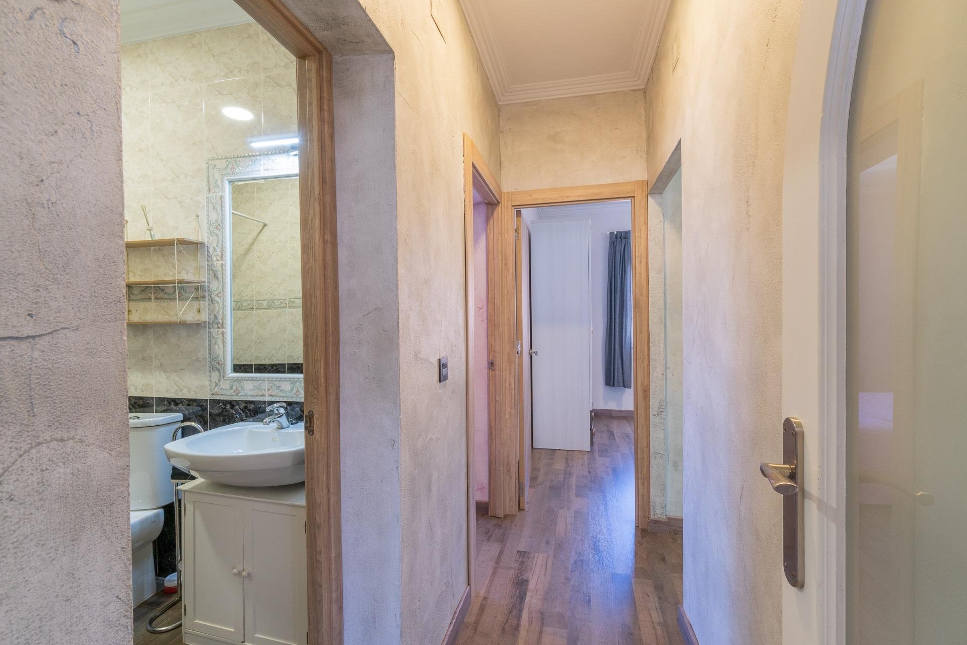 Återförsäljning - Villa -
Torrevieja - Torreta florida