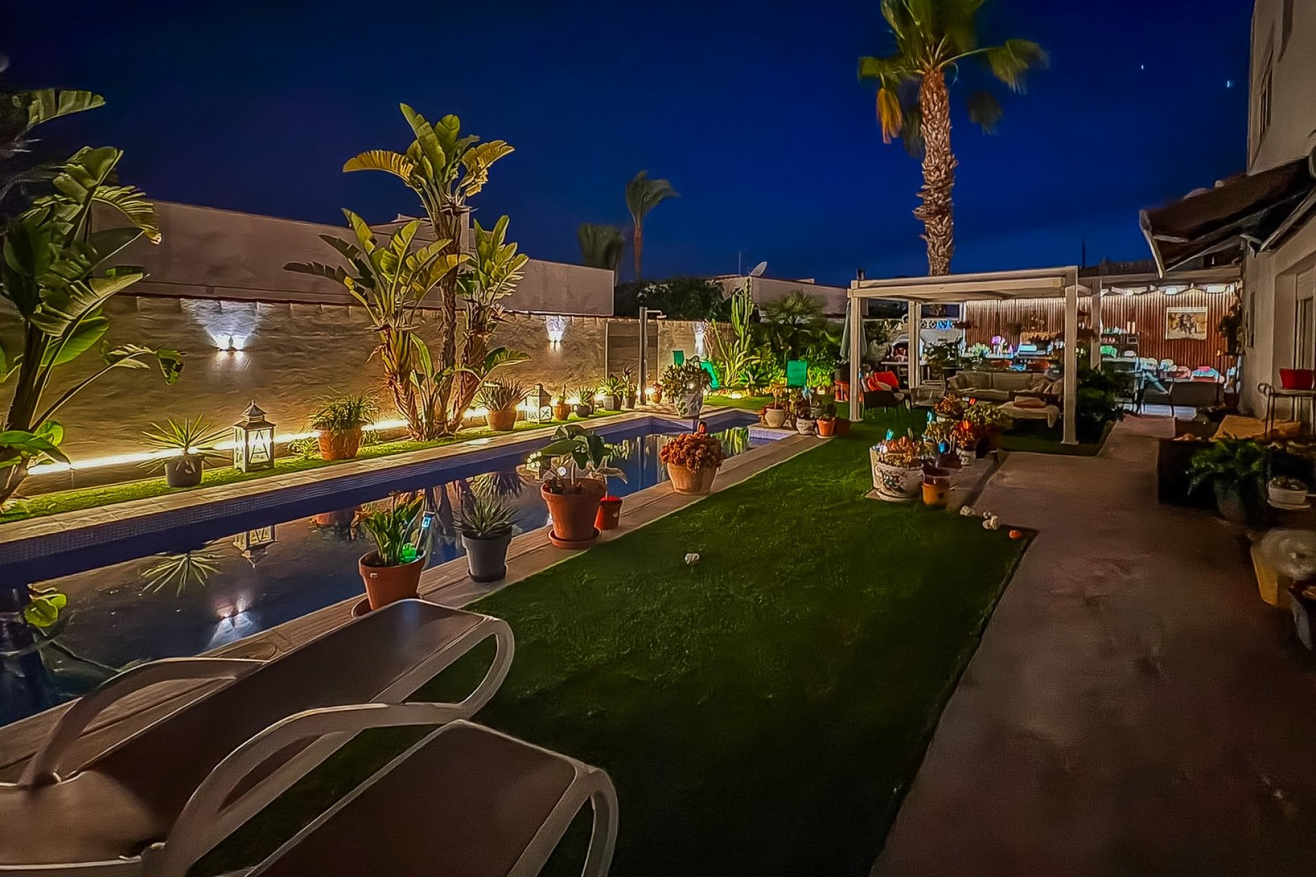 Återförsäljning - Villa -
Torrevieja - Torreta - Florida