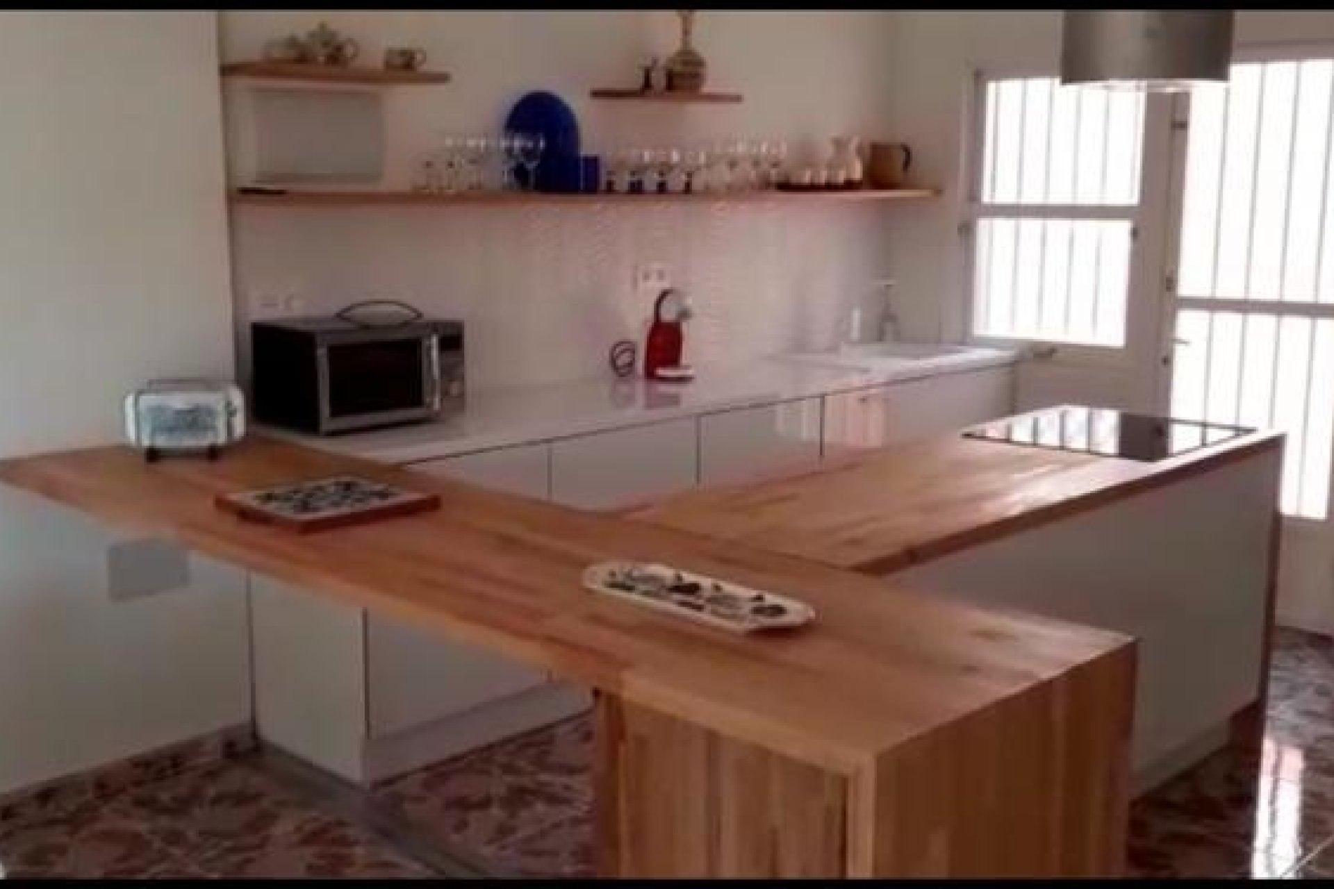 Återförsäljning - Villa -
Torrevieja