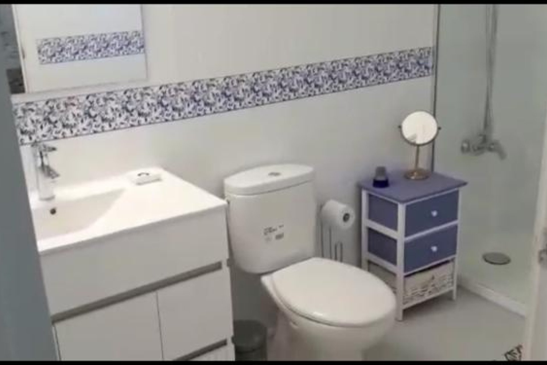 Återförsäljning - Villa -
Torrevieja