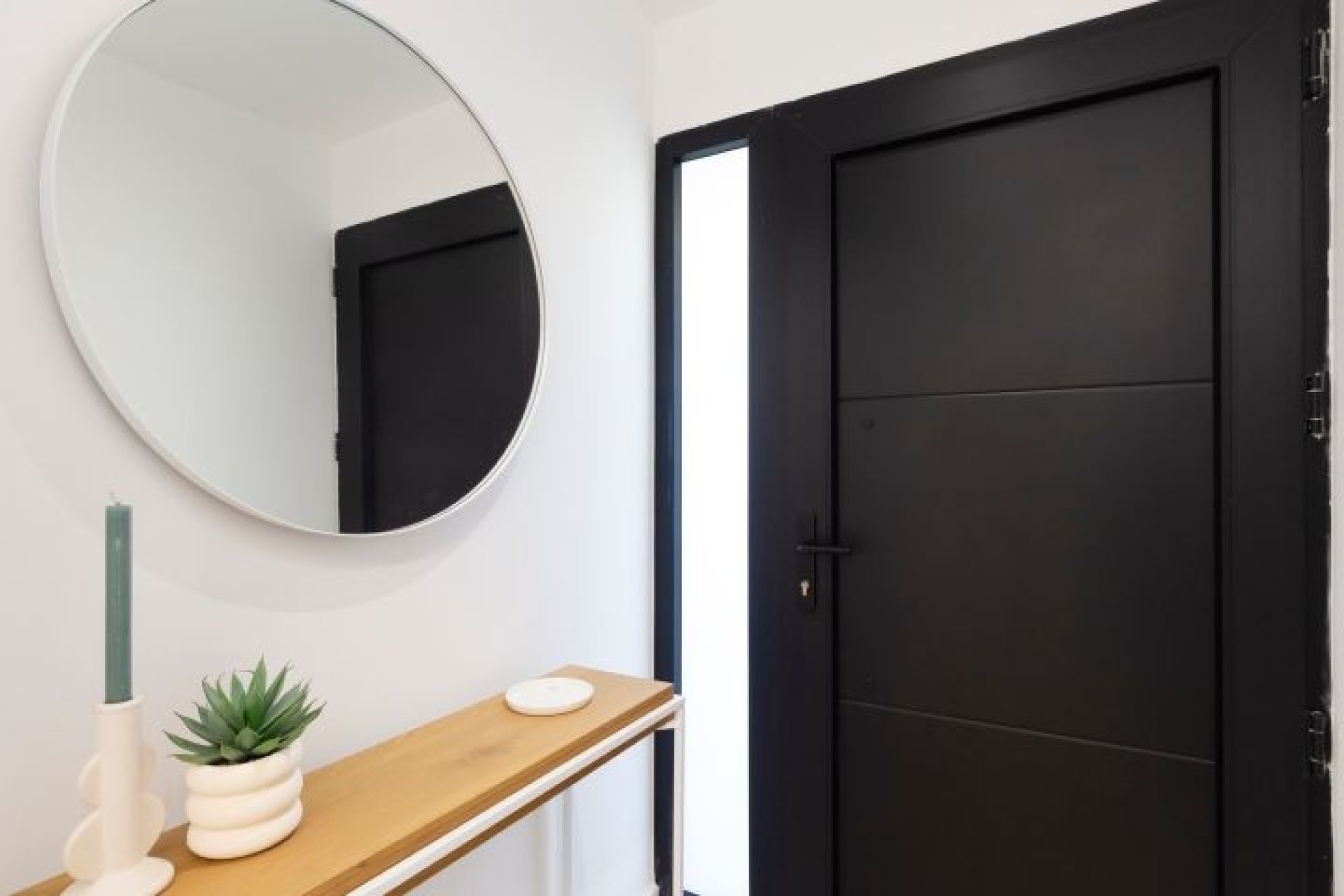 Återförsäljning - Villa -
Torrevieja