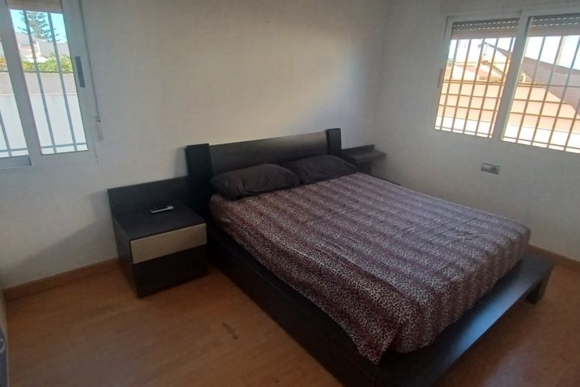 Återförsäljning - Villa -
Torrevieja