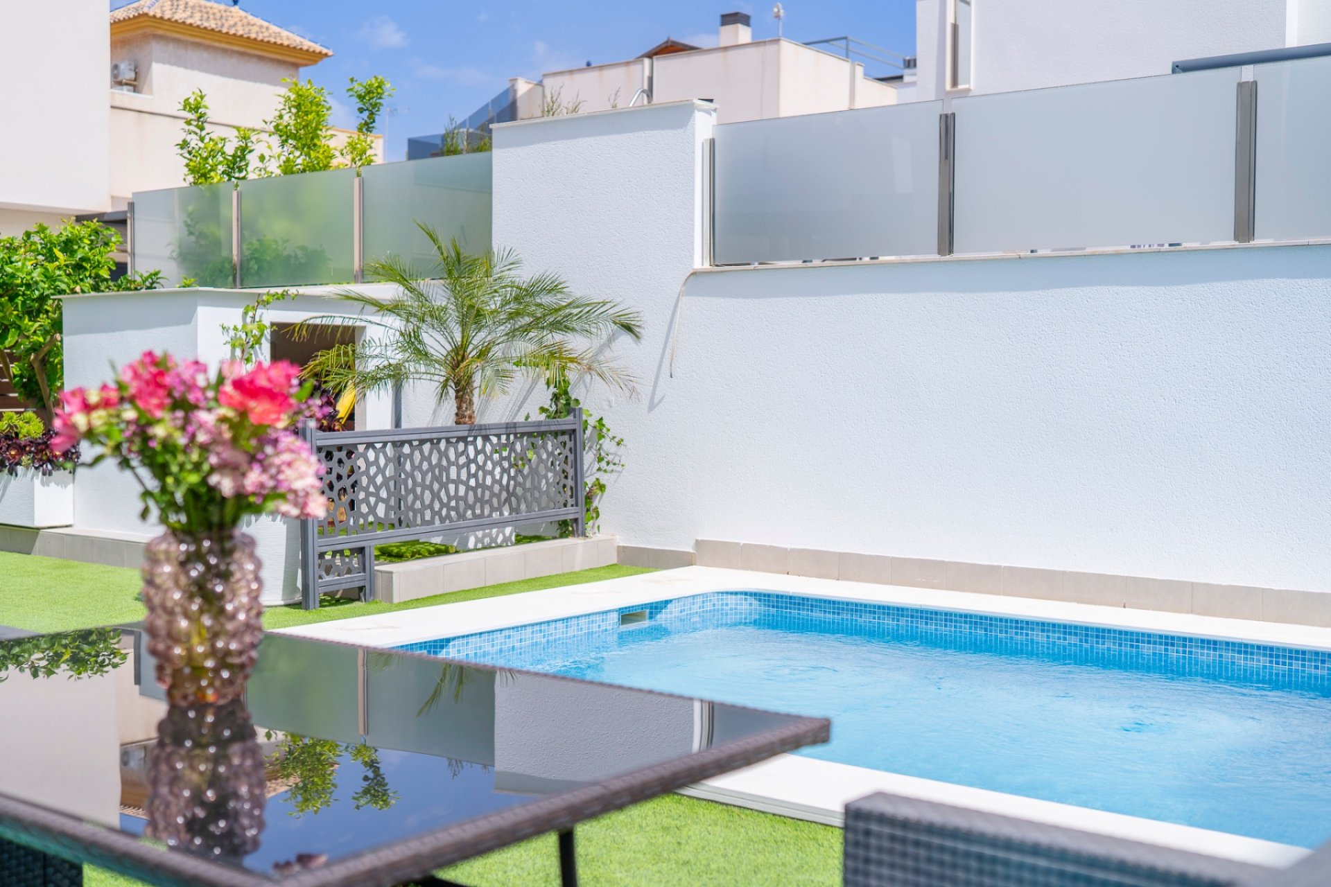 Återförsäljning - Villa -
Torrevieja