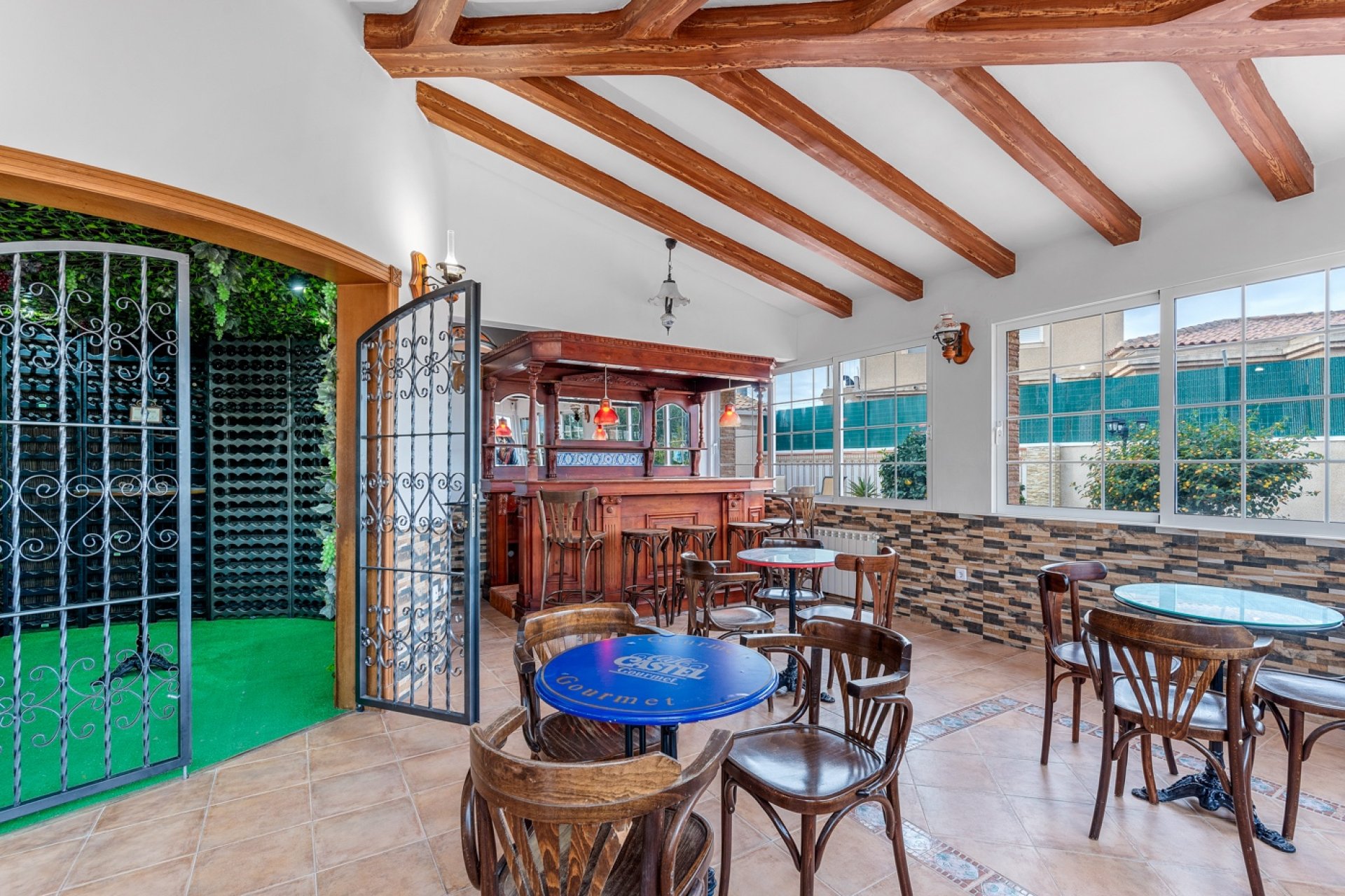 Återförsäljning - Villa -
Torrevieja