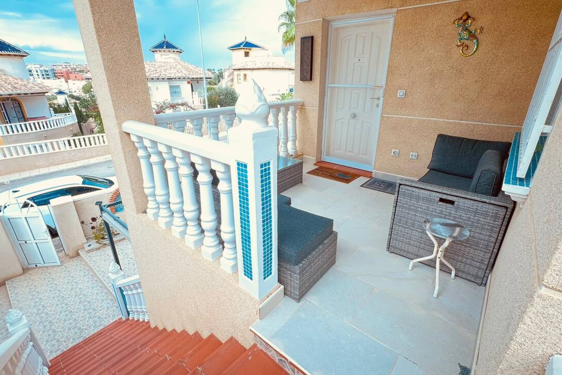 Återförsäljning - Villa -
Villamartin - Costa Blanca