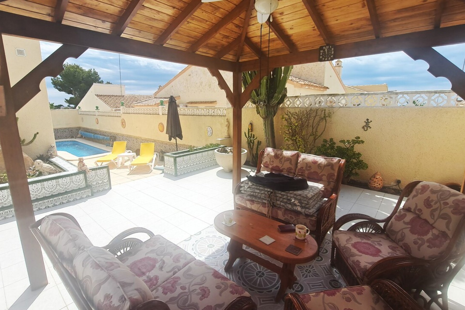 Återförsäljning - Villa -
Villamartin - El Presidente