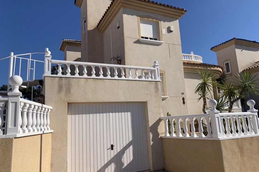 Återförsäljning - Villa -
Villamartin, Orihuela Costa - Villamartín