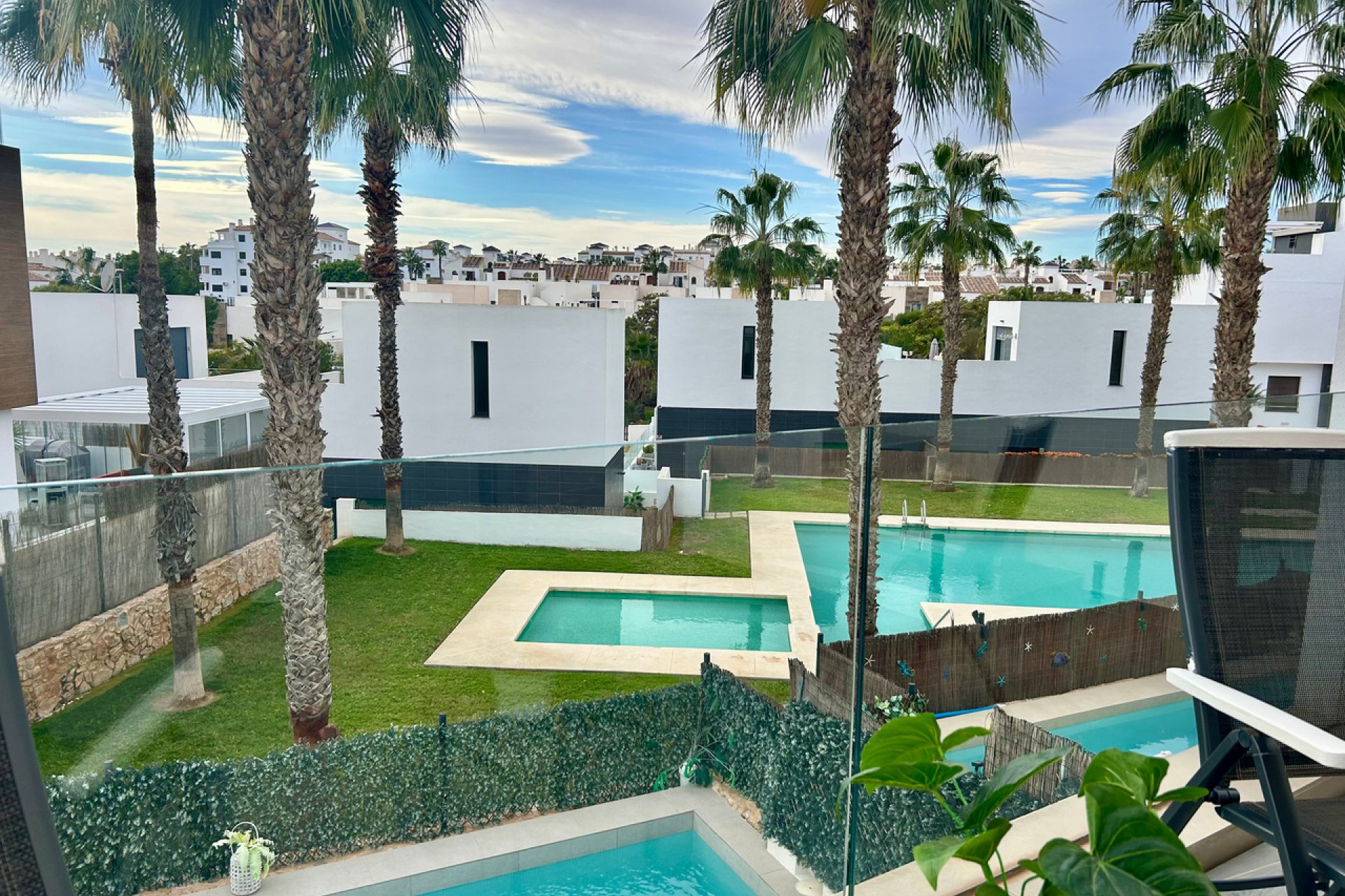 Återförsäljning - Villa -
Villamartin, Orihuela Costa - Villamartín