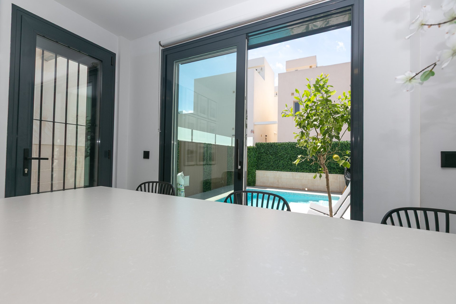 Återförsäljning - Villa -
Villamartin - Pau 26