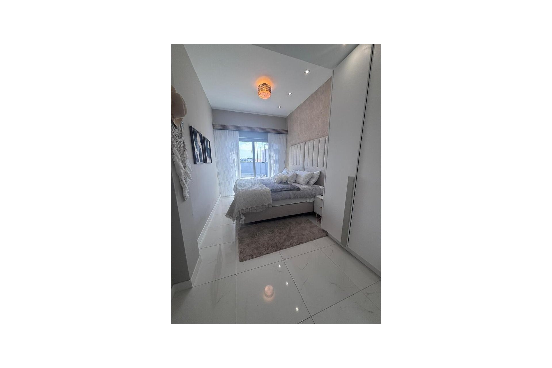 Återförsäljning - Villa -
Villamartin - PAU 8