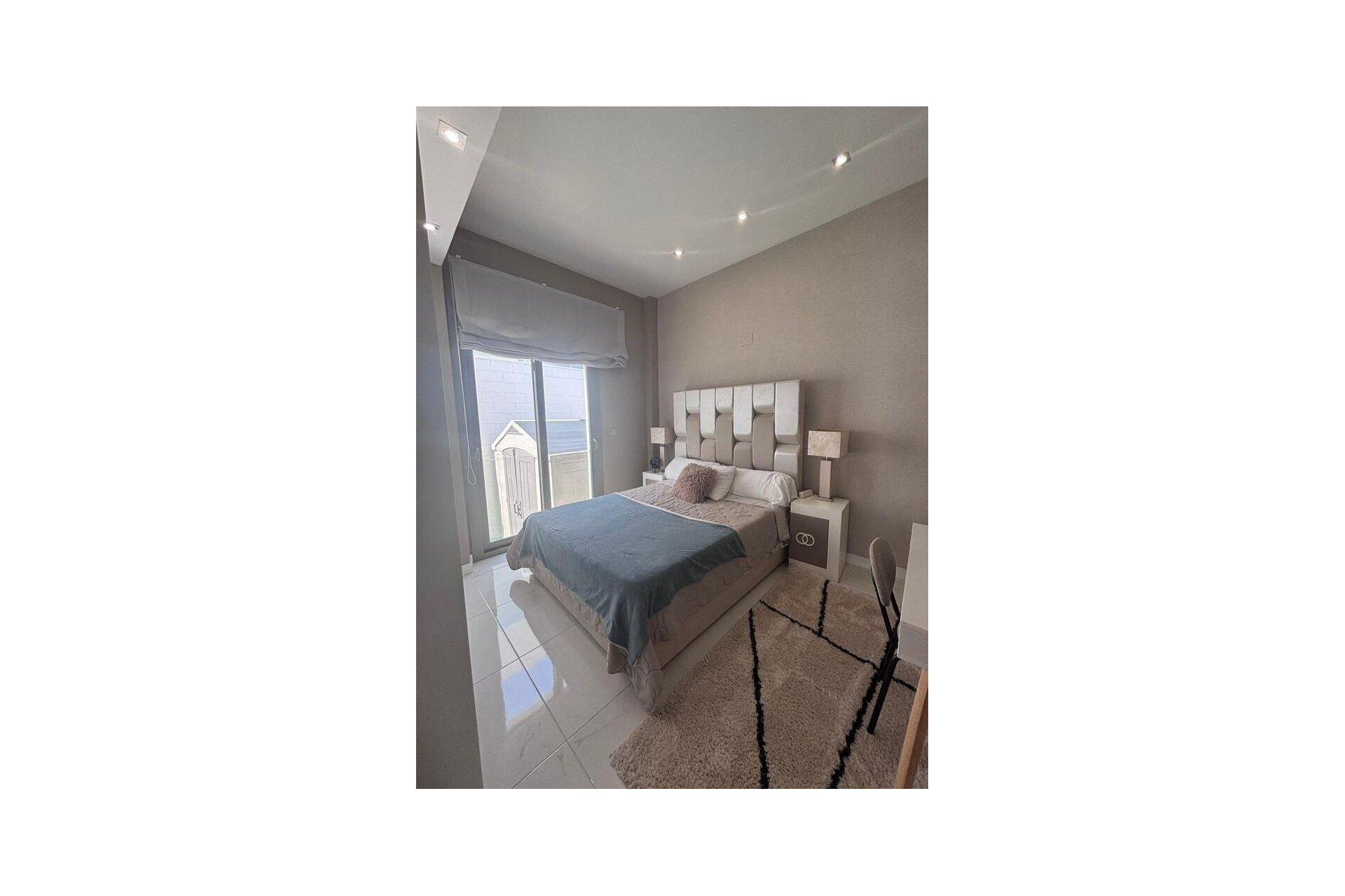 Återförsäljning - Villa -
Villamartin - PAU 8