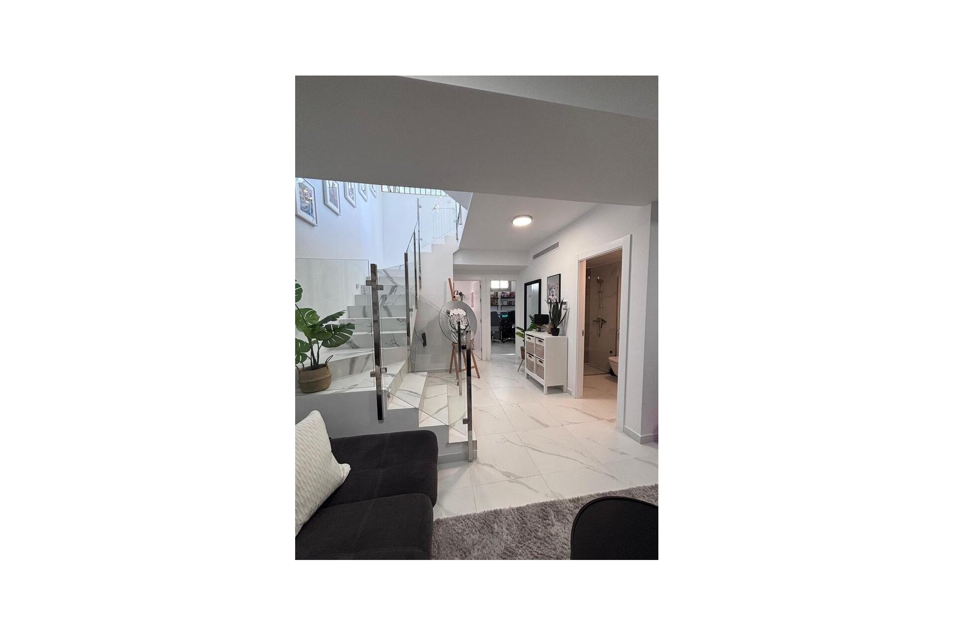 Återförsäljning - Villa -
Villamartin - PAU 8