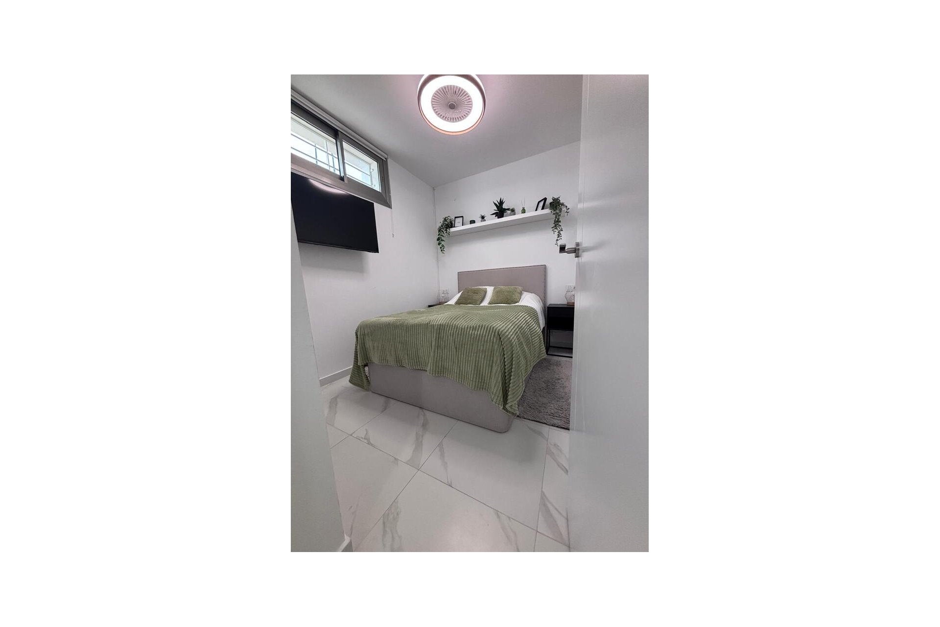 Återförsäljning - Villa -
Villamartin - PAU 8