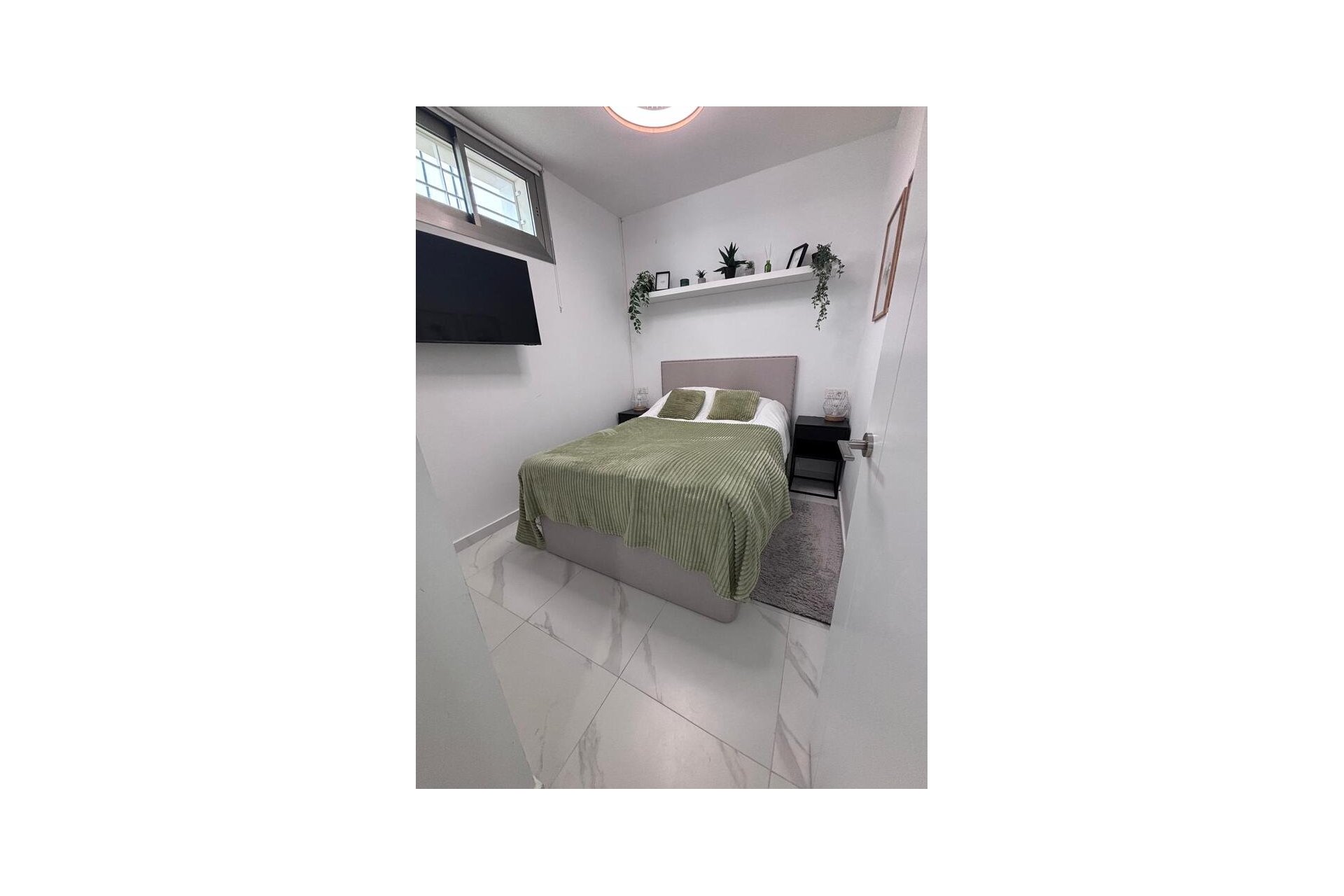 Återförsäljning - Villa -
Villamartin - PAU 8