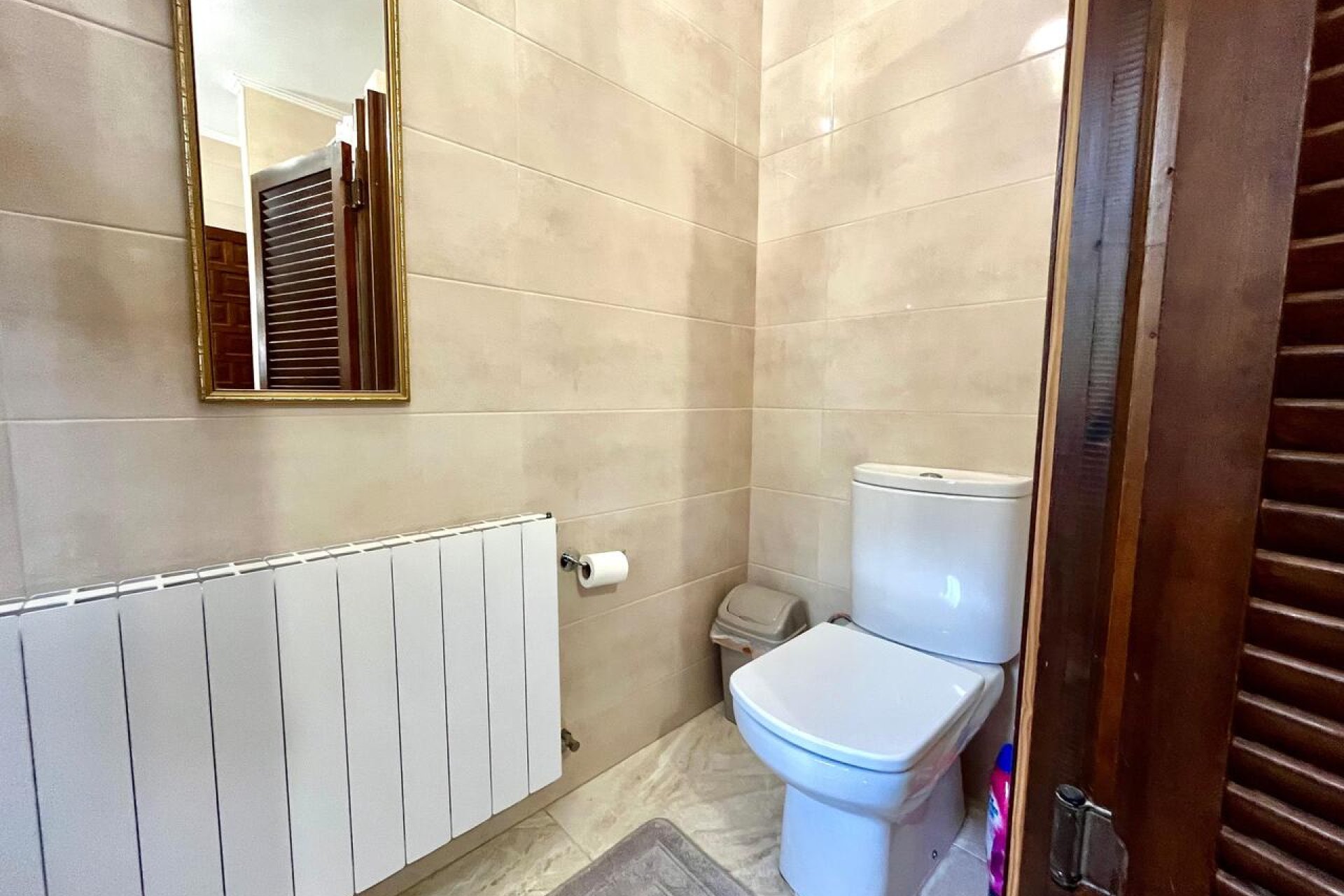 Återförsäljning - Villa -
Villamartin - Villamartín