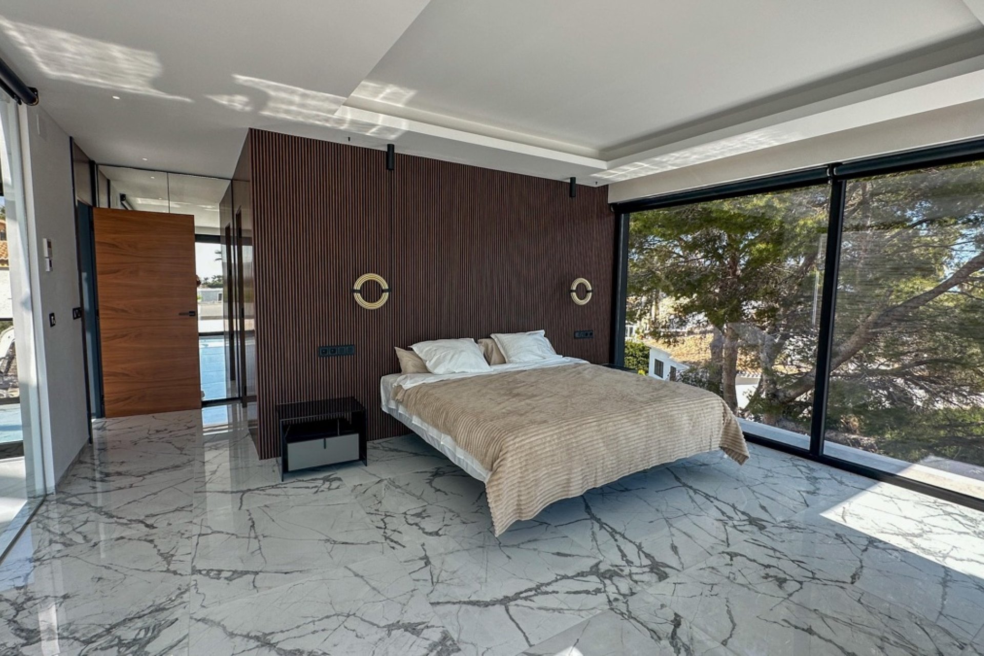 Återförsäljning - Villa -
Villamartin - Villamartín