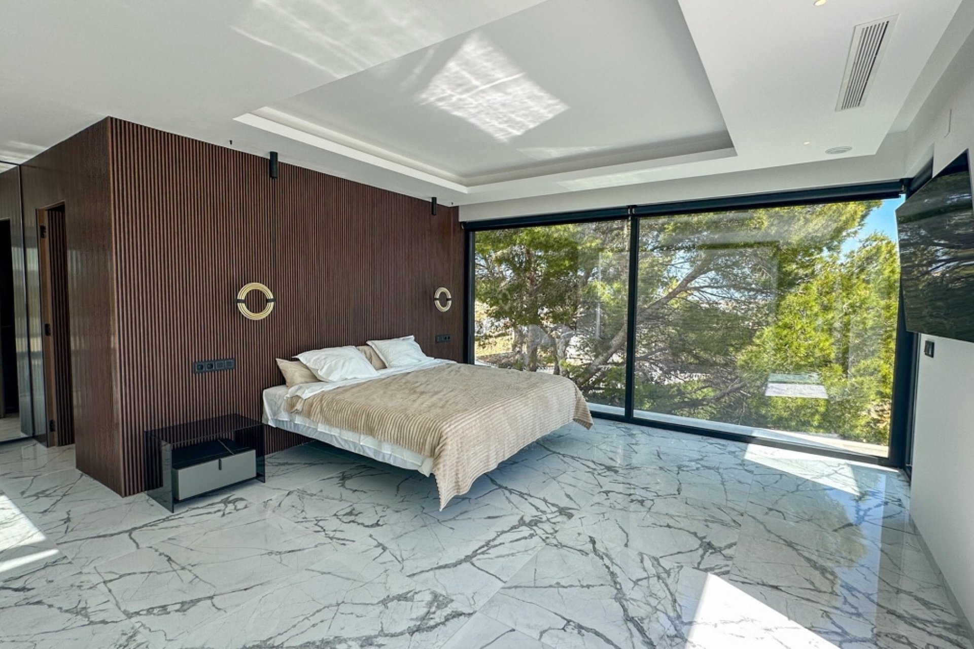 Återförsäljning - Villa -
Villamartin - Villamartín