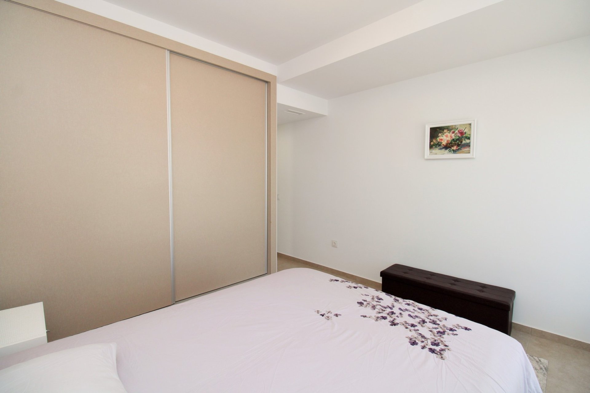 Återförsäljning - Villa -
Villamartin - Villamartín