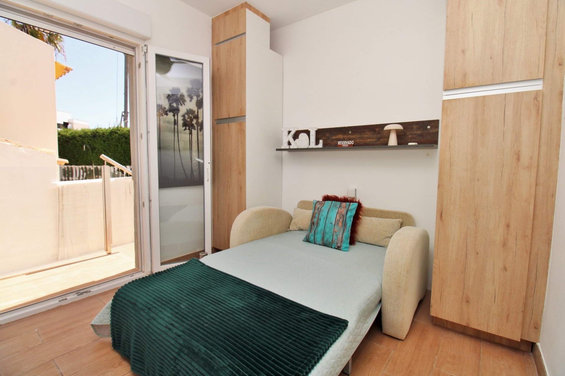 Återförsäljning - Villa -
Villamartin - Villamartín