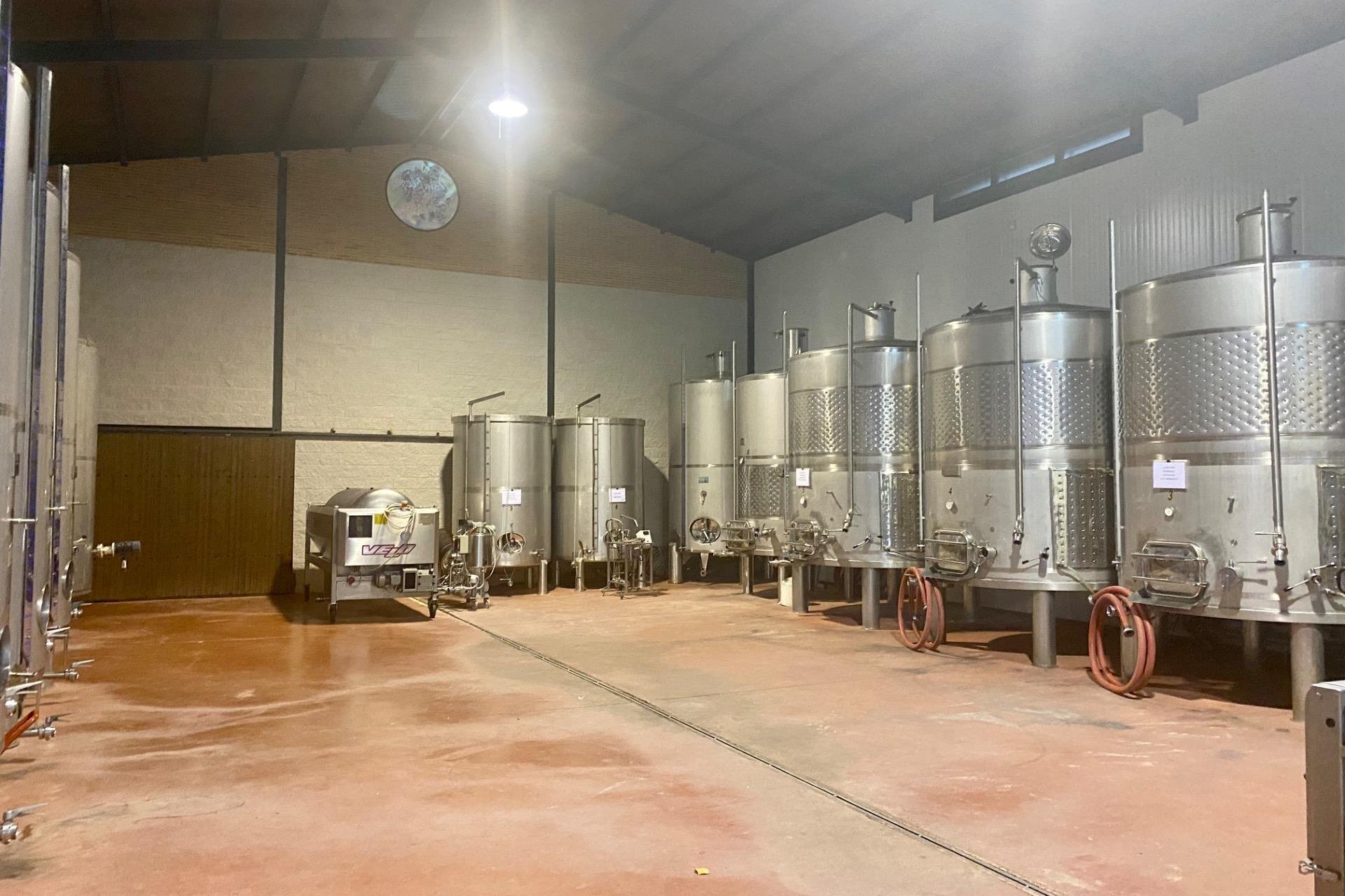 Återförsäljning - wine cellar -
Albacete